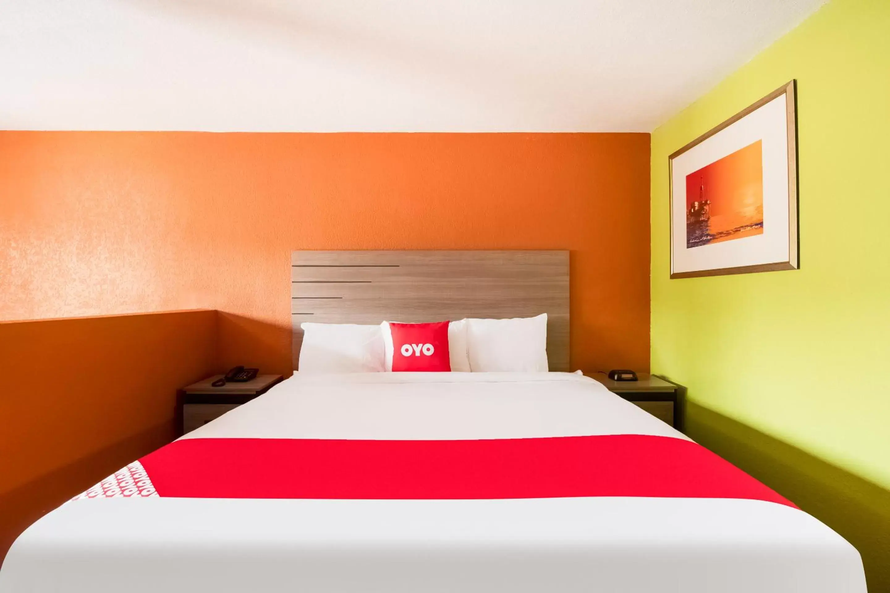 Bedroom, Bed in OYO Hotel Houston N Fm-1960 Champions TX