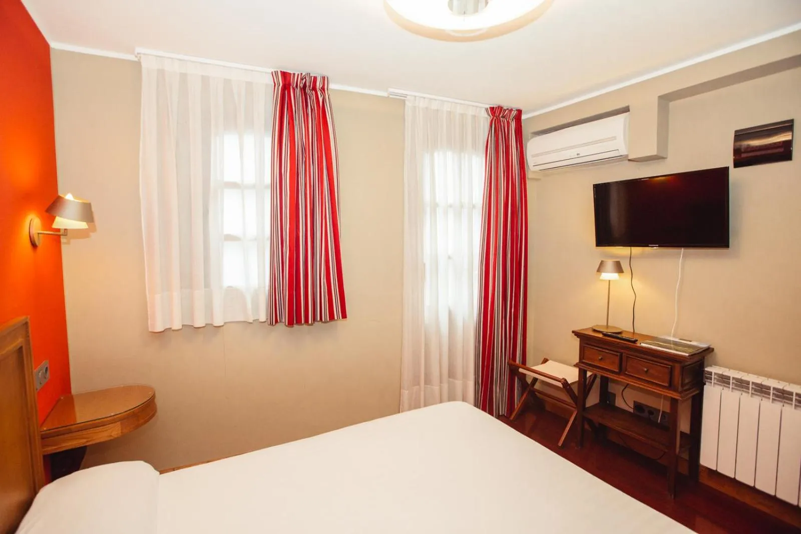 Bed in Hotel El Sella