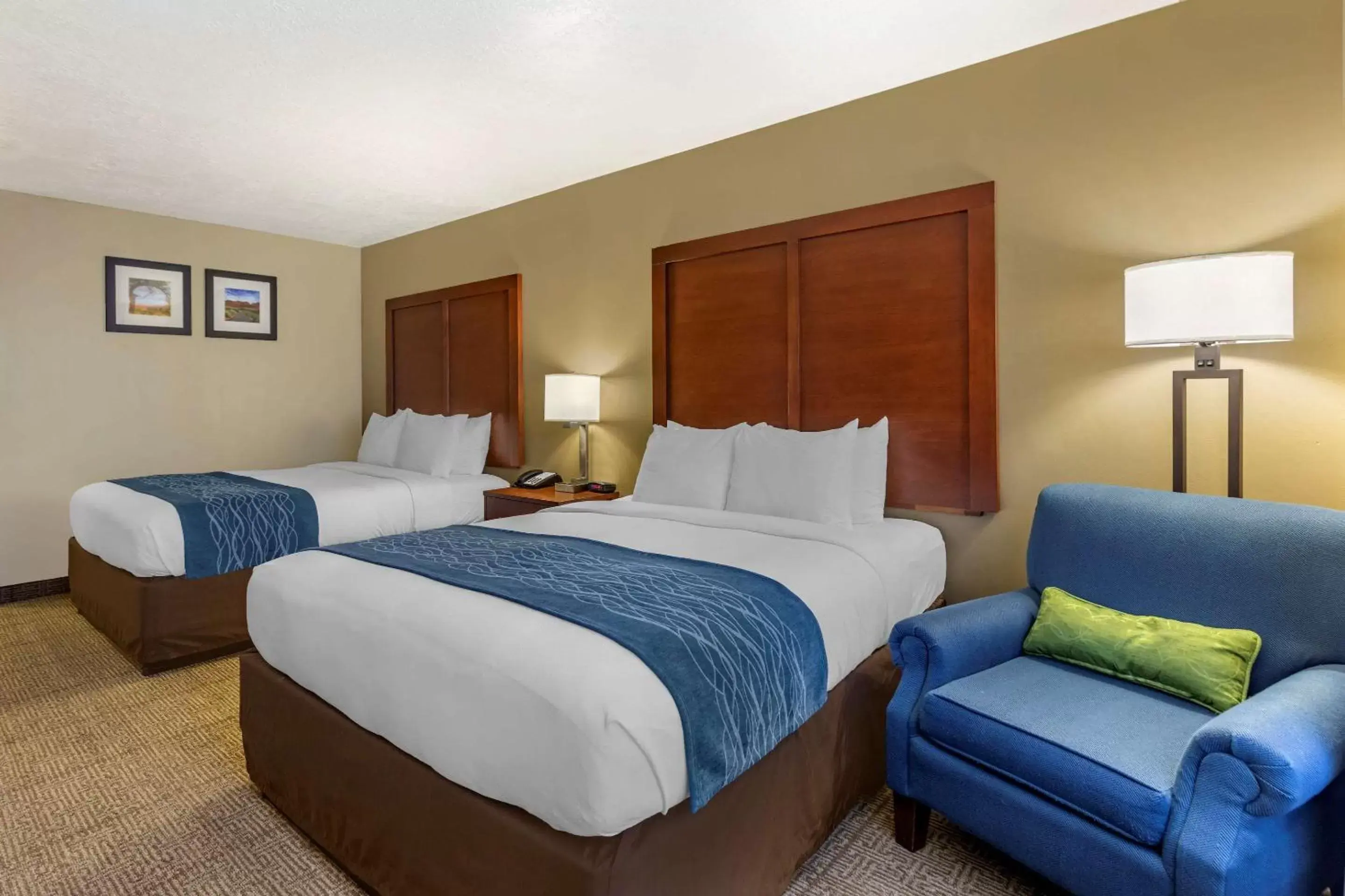 Photo of the whole room, Bed in Comfort Inn Saint George North