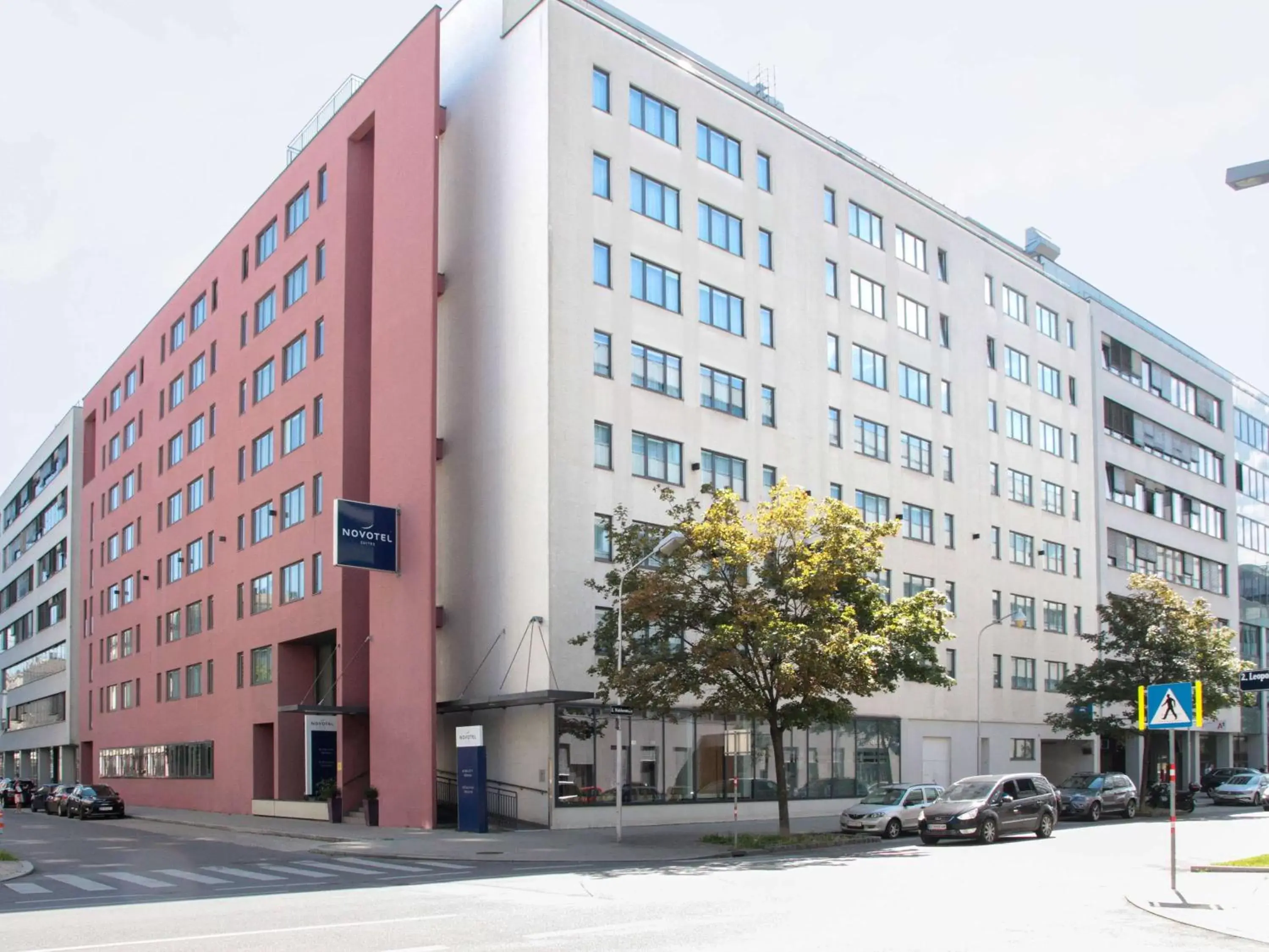 Property Building in Novotel Suites Wien City Donau