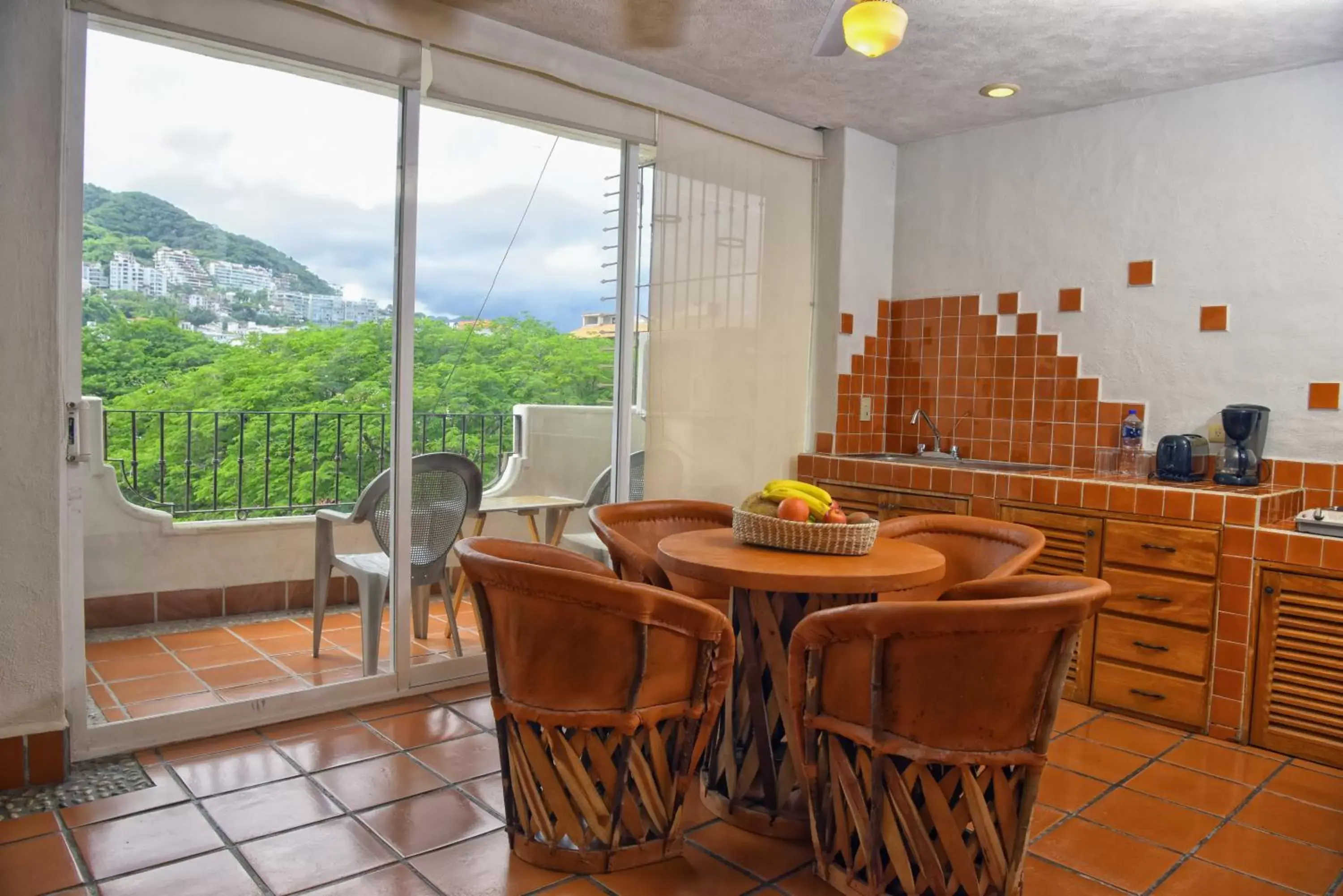 Kitchen or kitchenette in Hotel Eloisa