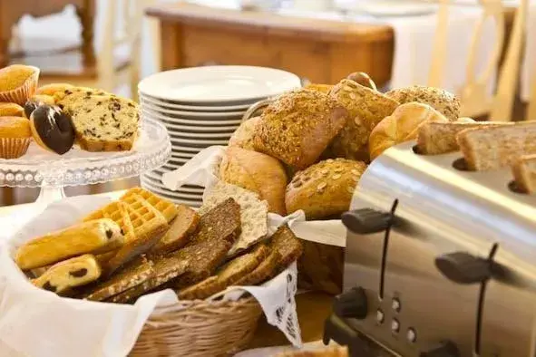 Food in Buchholz Downtown Hotel Food in Buchholz Downtown Hotel