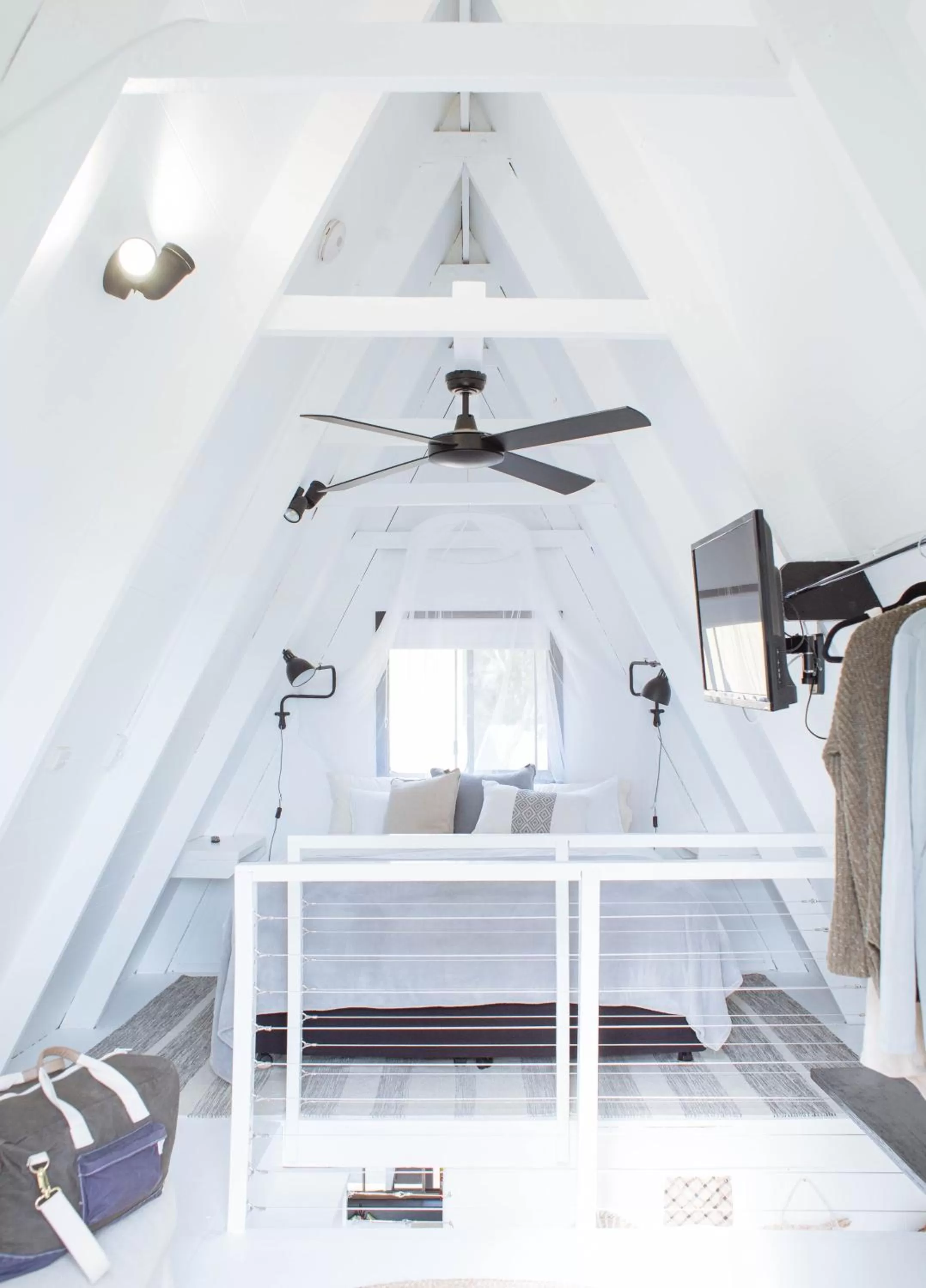 Bed in Esperance Chalet Village