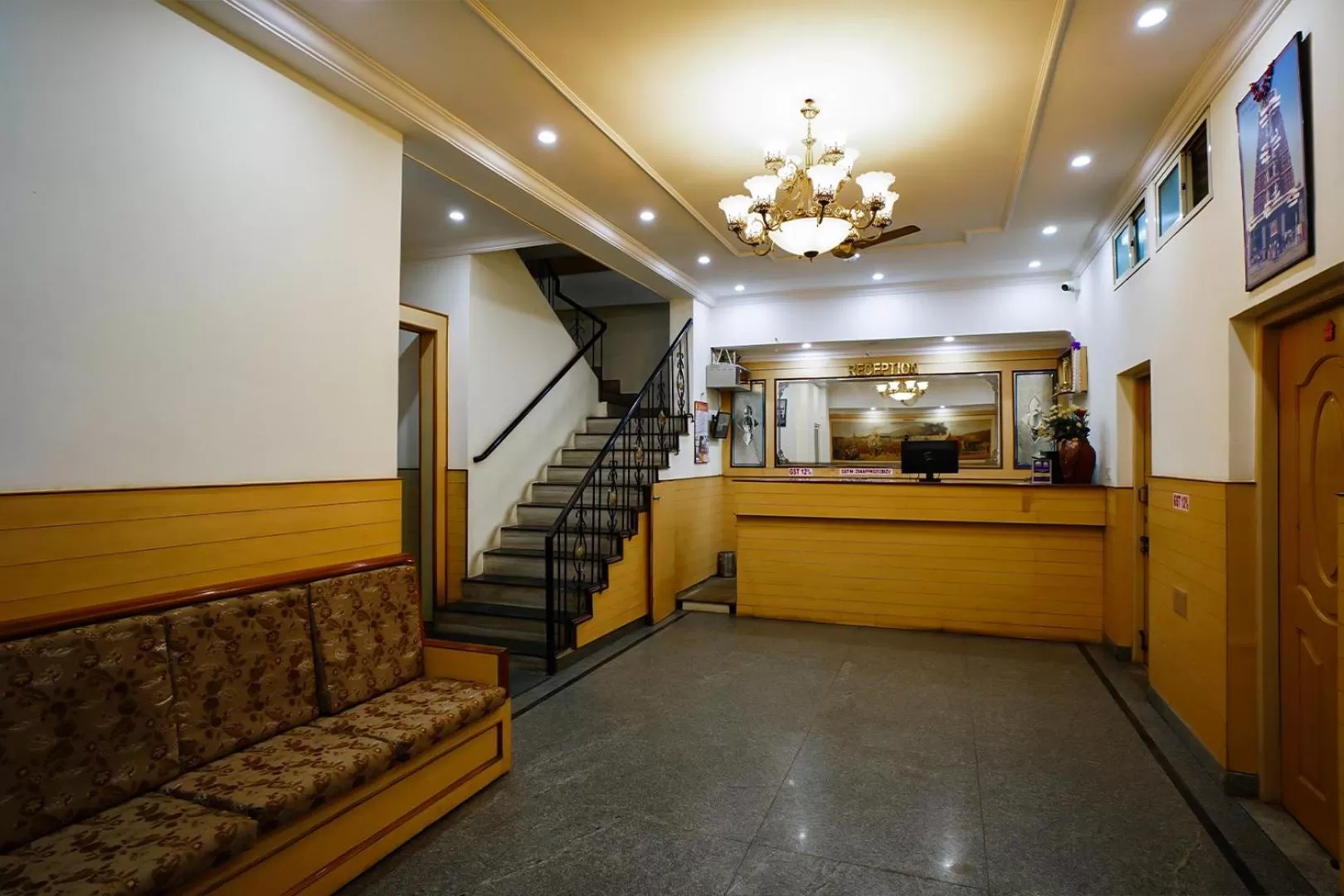 Lobby or reception, Lobby/Reception in HOTEL PRAKAASH RESIDENCY