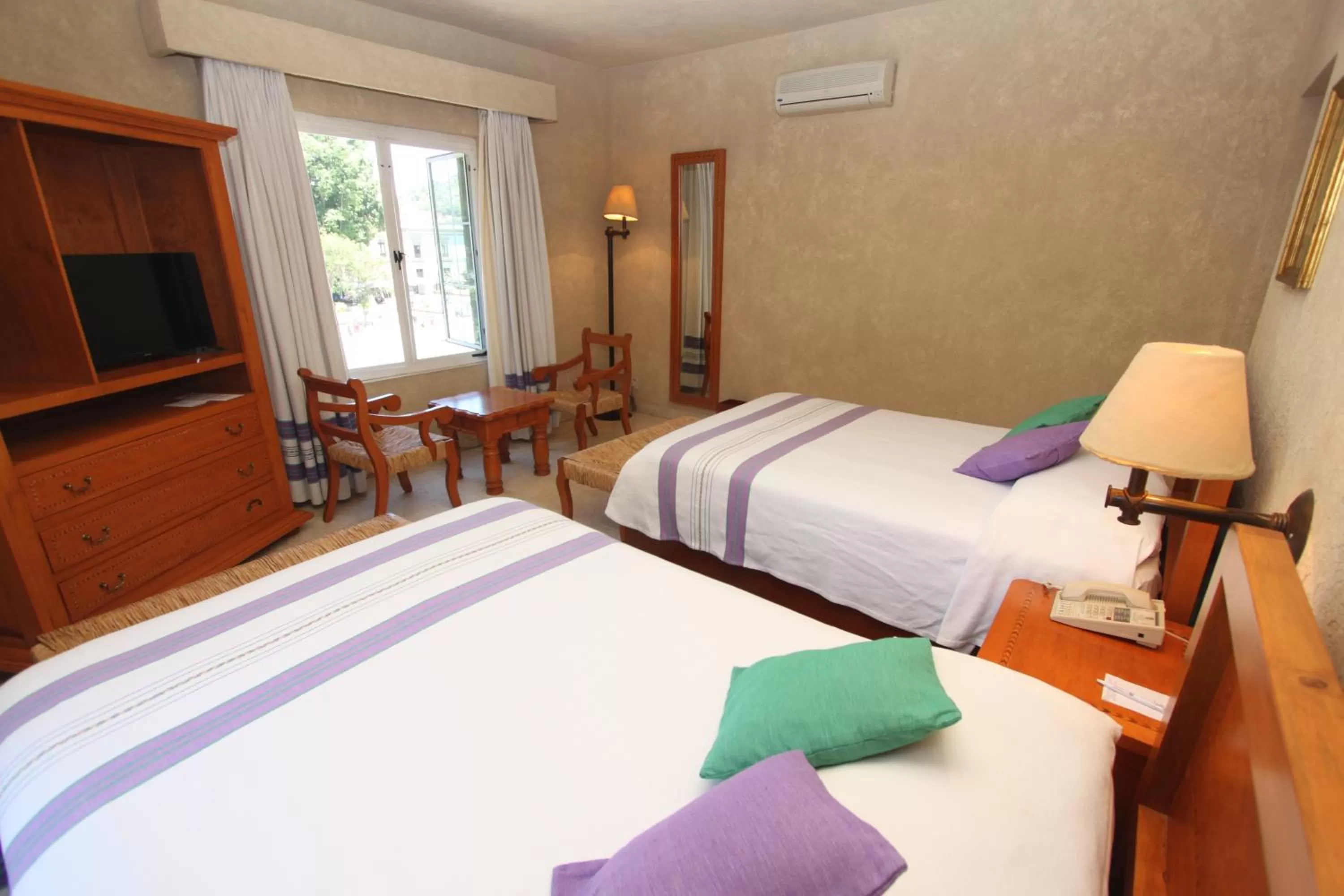 Bedroom, Bed in Hotel Marques Del Valle