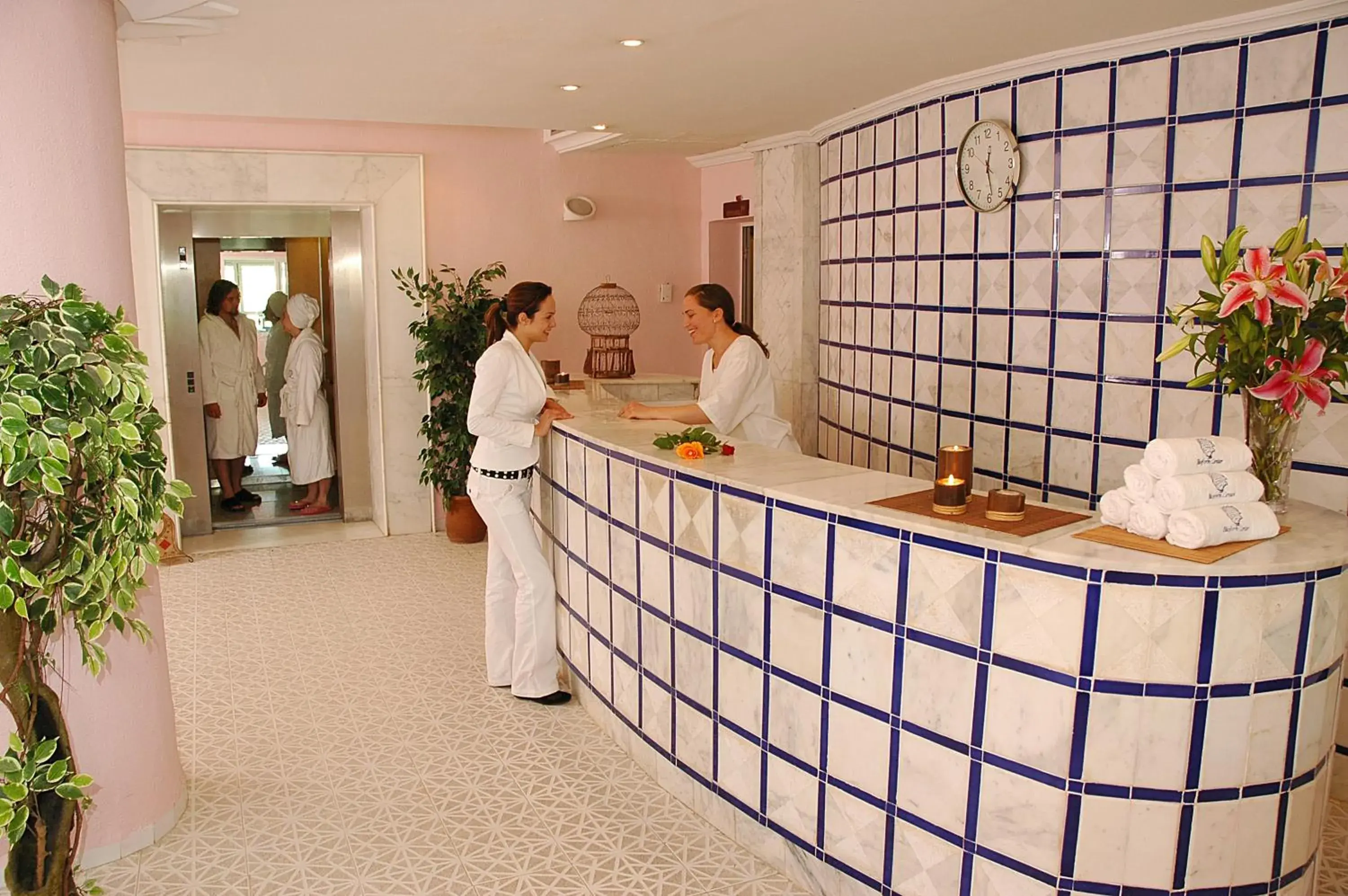 Spa and wellness centre/facilities, Staff in El Mouradi Hammamet