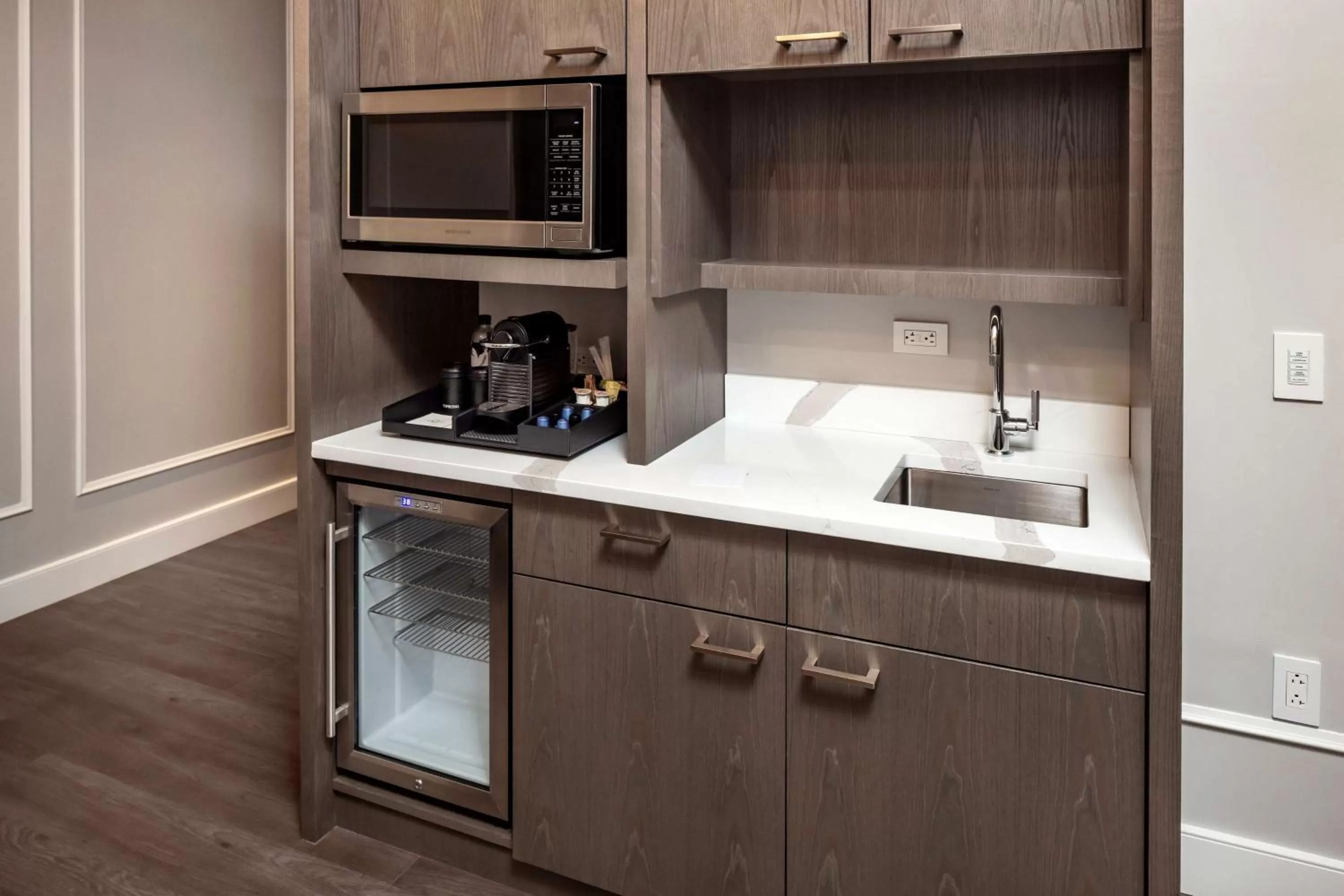 Photo of the whole room in Hilton Club The Quin New York