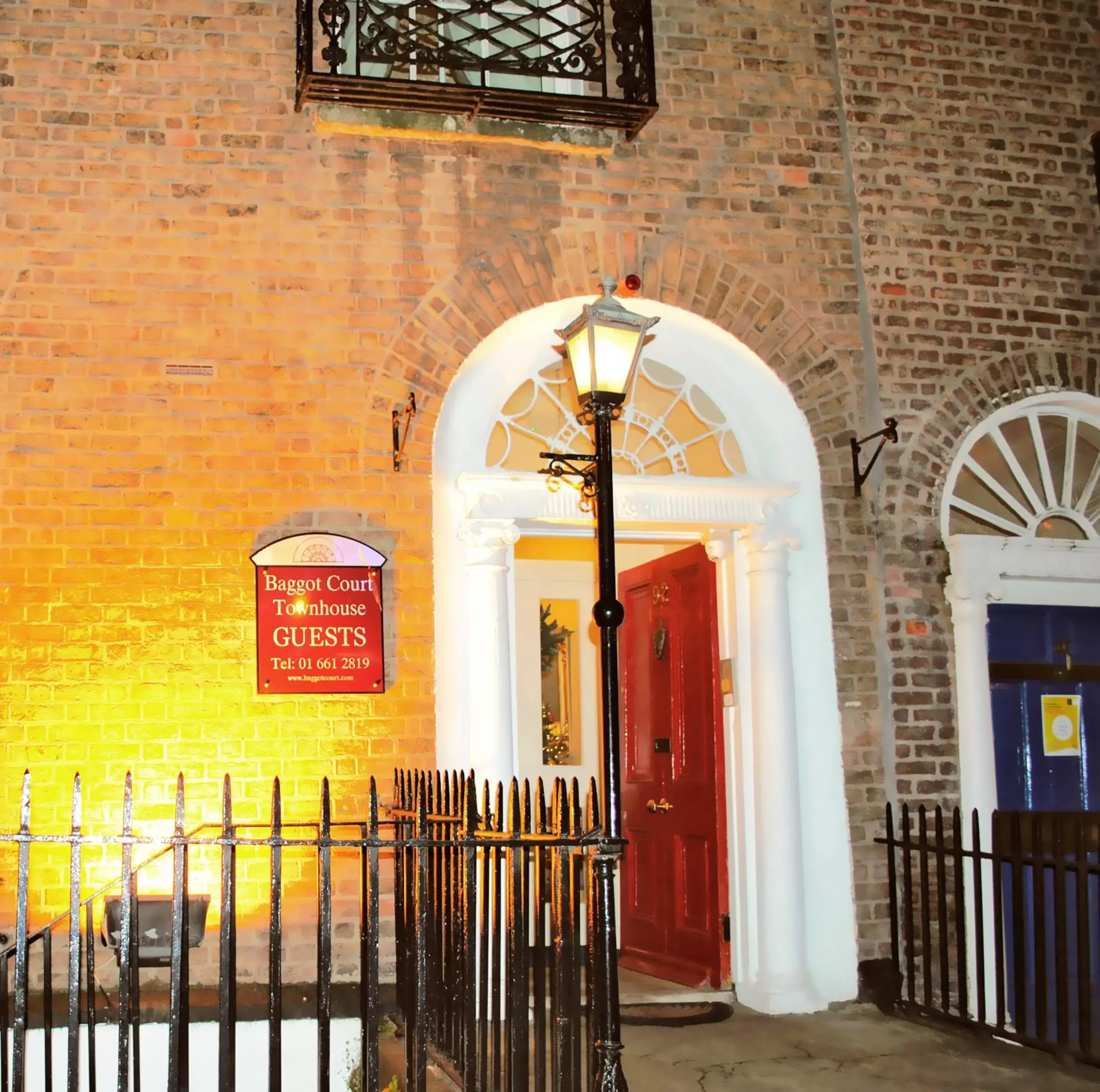 Facade/entrance in Baggot Court Townhouse