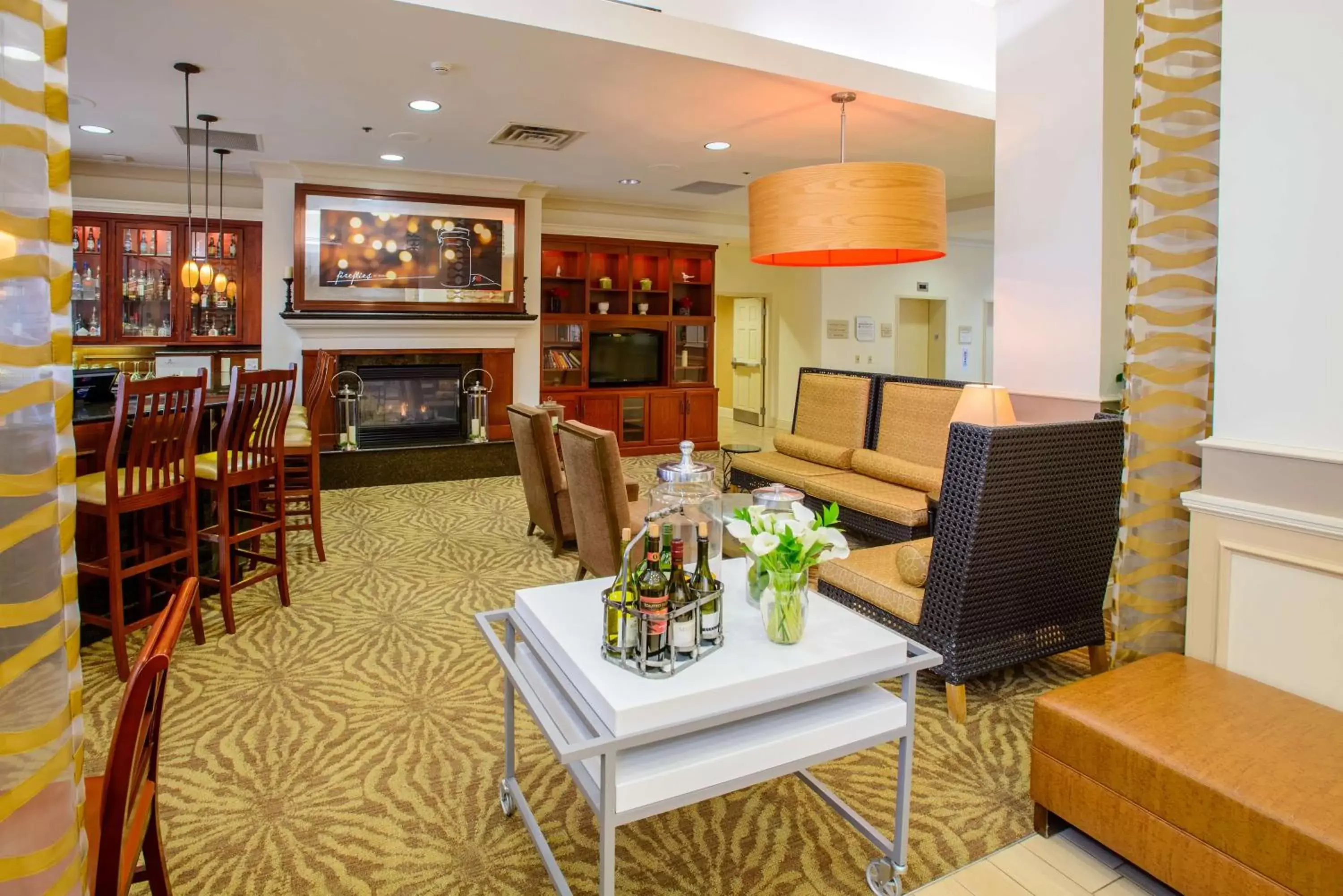 Lobby or reception, Lounge/Bar in Hilton Garden Inn Rochester Downtown