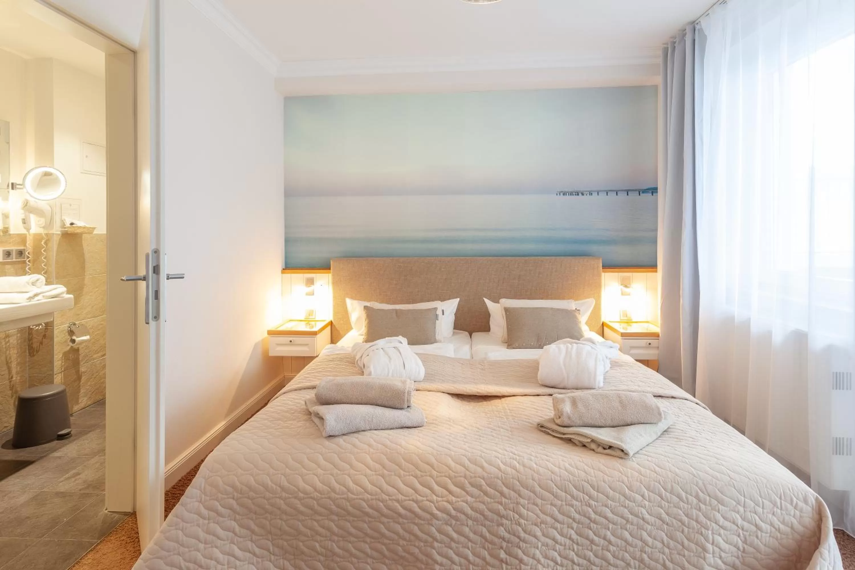 Bed in Hotel Vier Jahreszeiten Binz