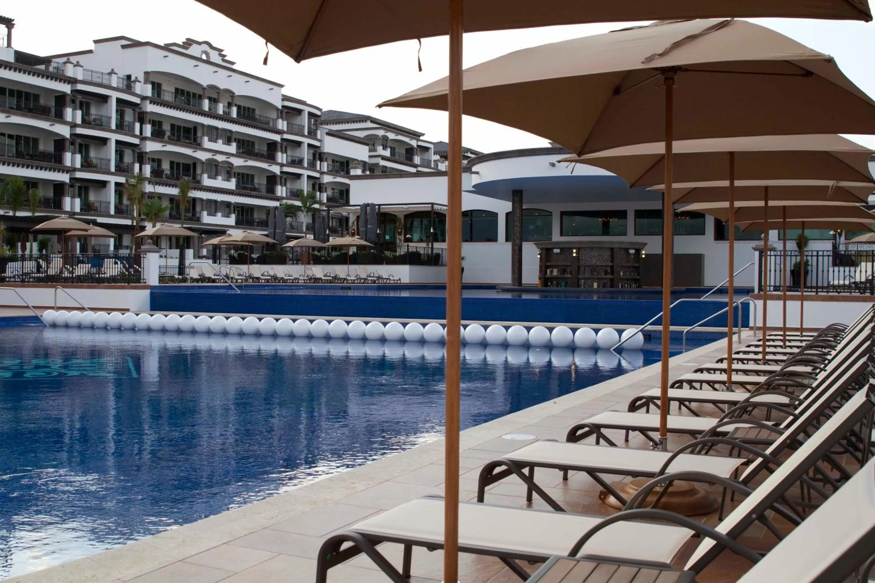 Lounge or bar in Grand Residences Riviera Cancun, All Inclusive