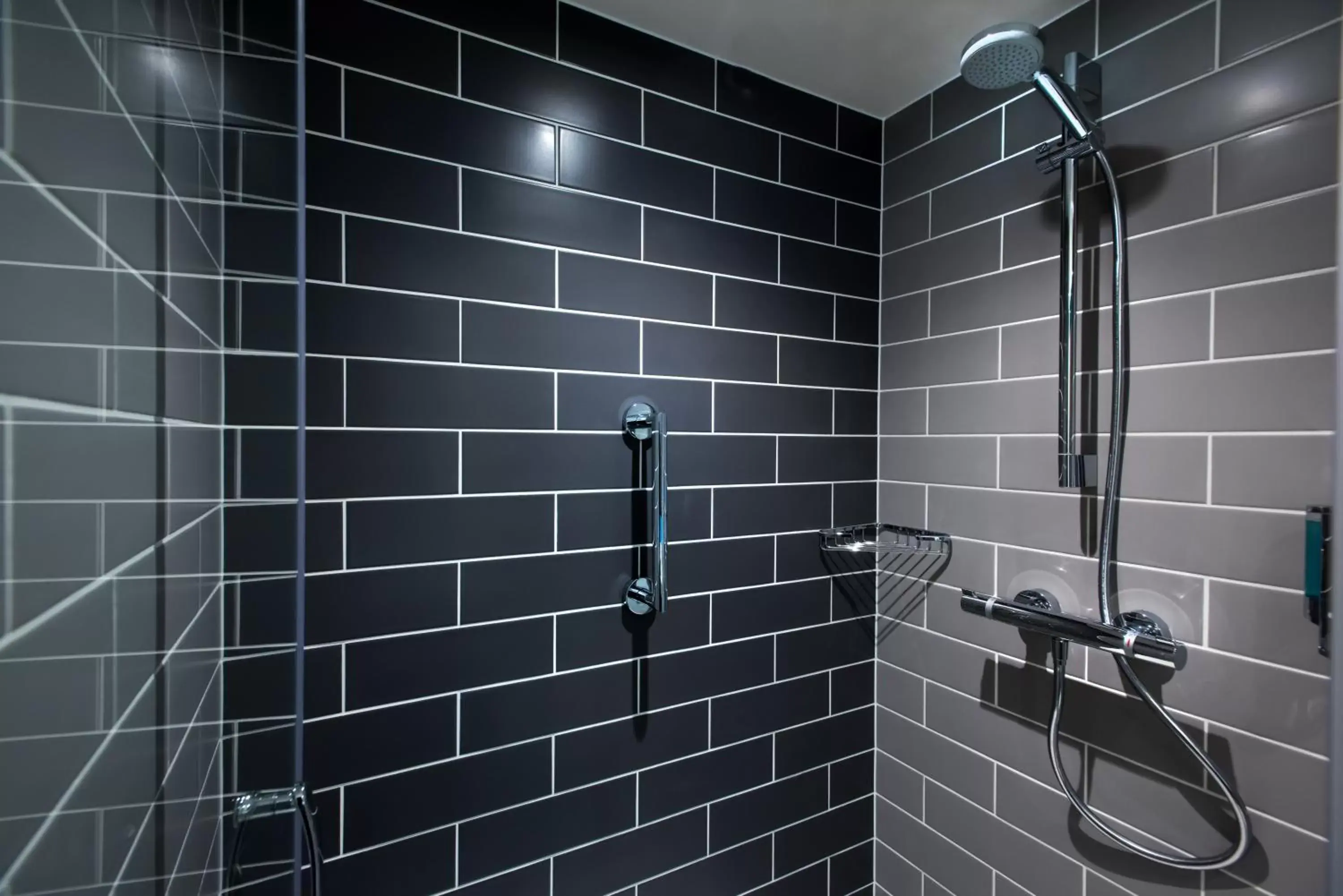 Bathroom in Holiday Inn Express - Bicester, an IHG Hotel