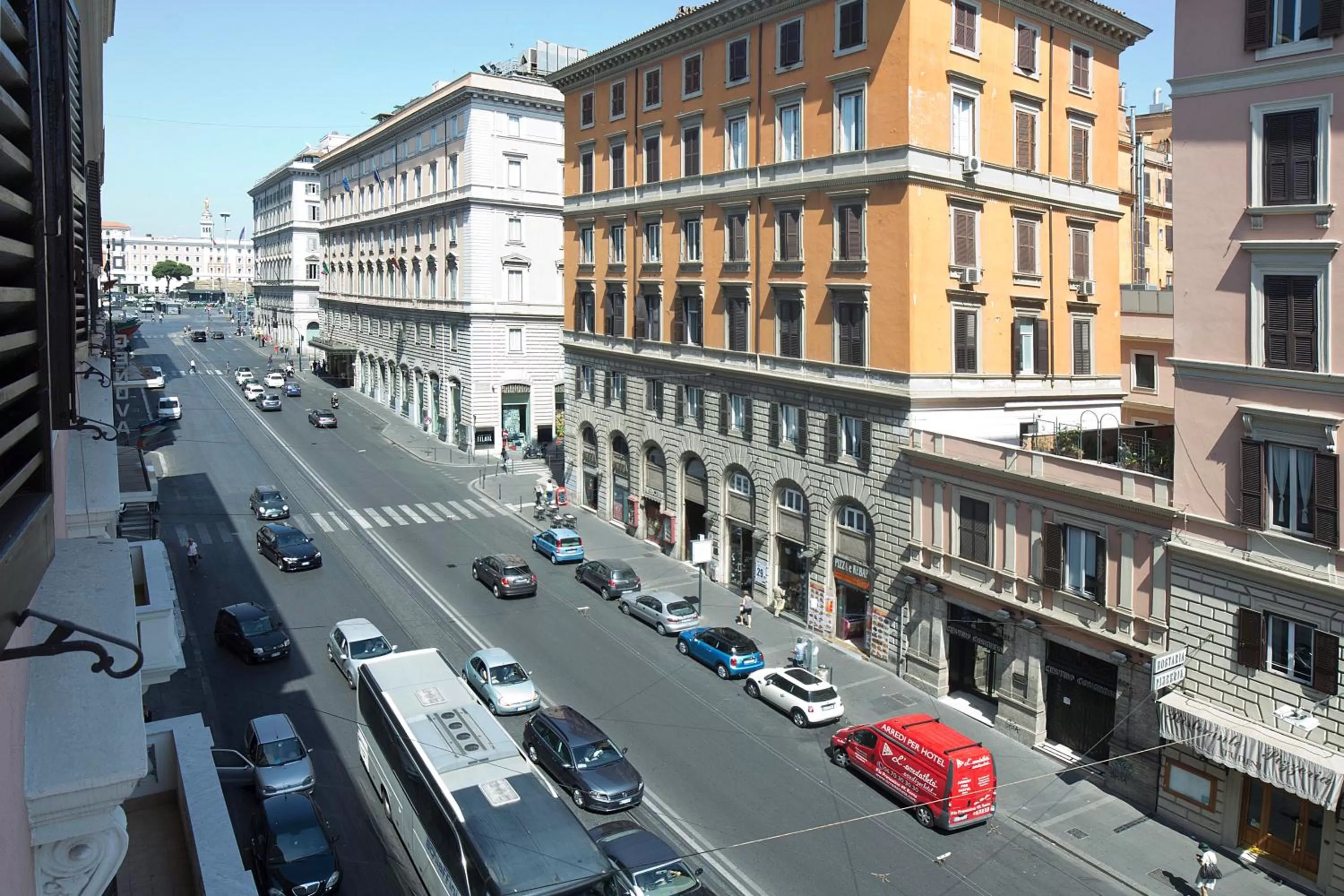 City view in Roman Holidays Boutique Hotel