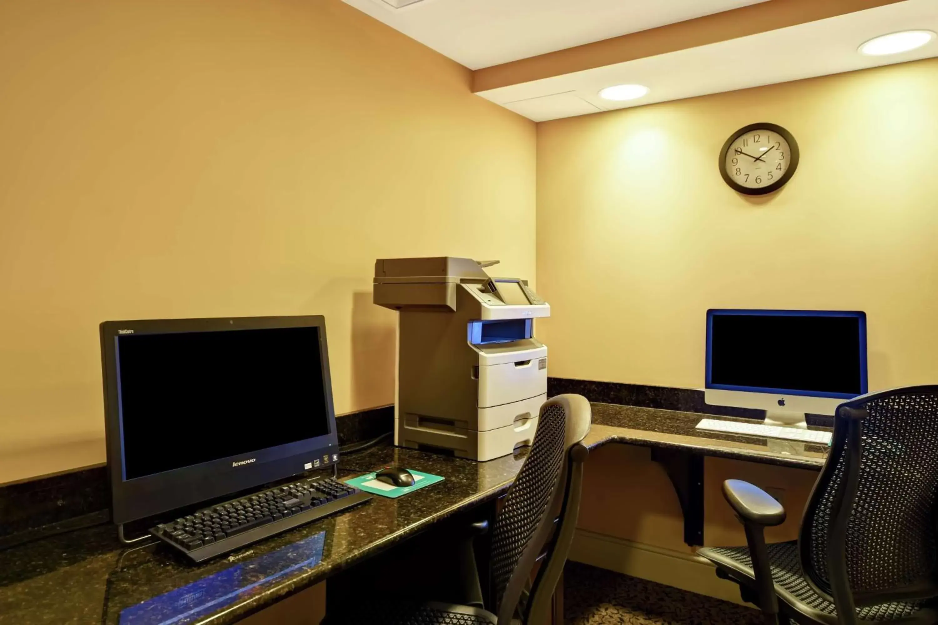 Business facilities, Business Area/Conference Room in Homewood Suites by Hilton Charleston Airport/Convention Center