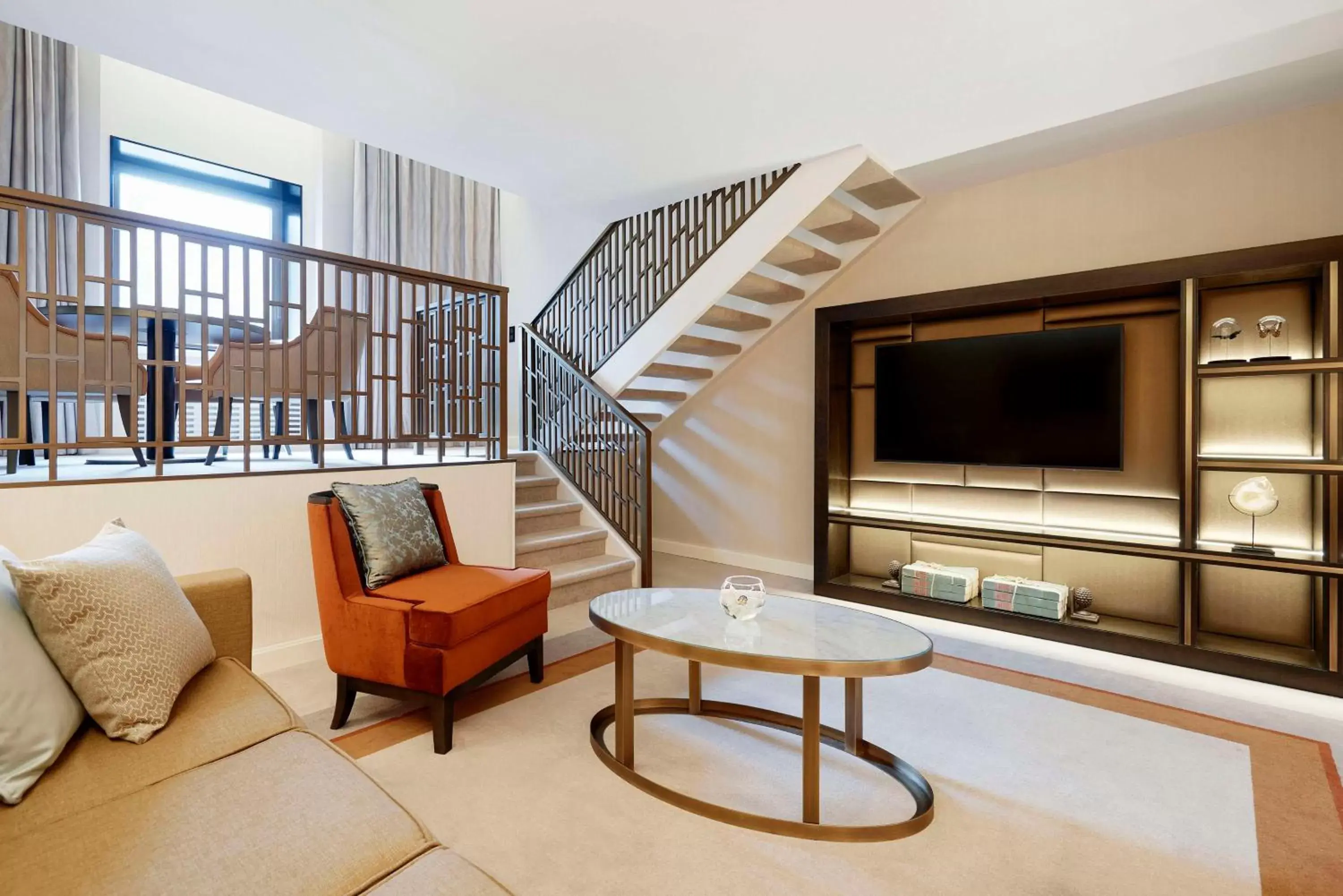 Bedroom, Seating Area in Hilton Budapest