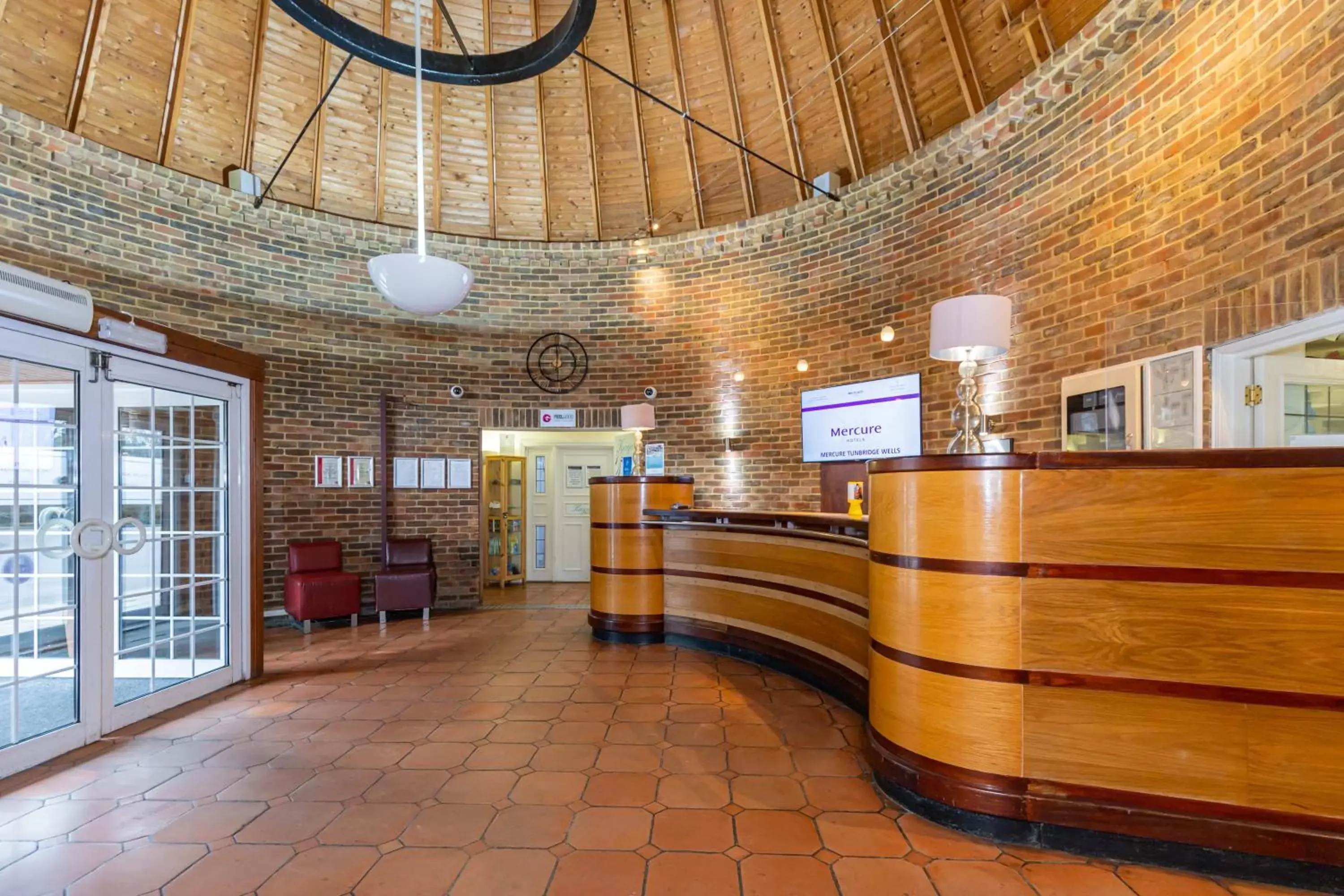 Lobby or reception, Lobby/Reception in Mercure Tunbridge Wells Hotel