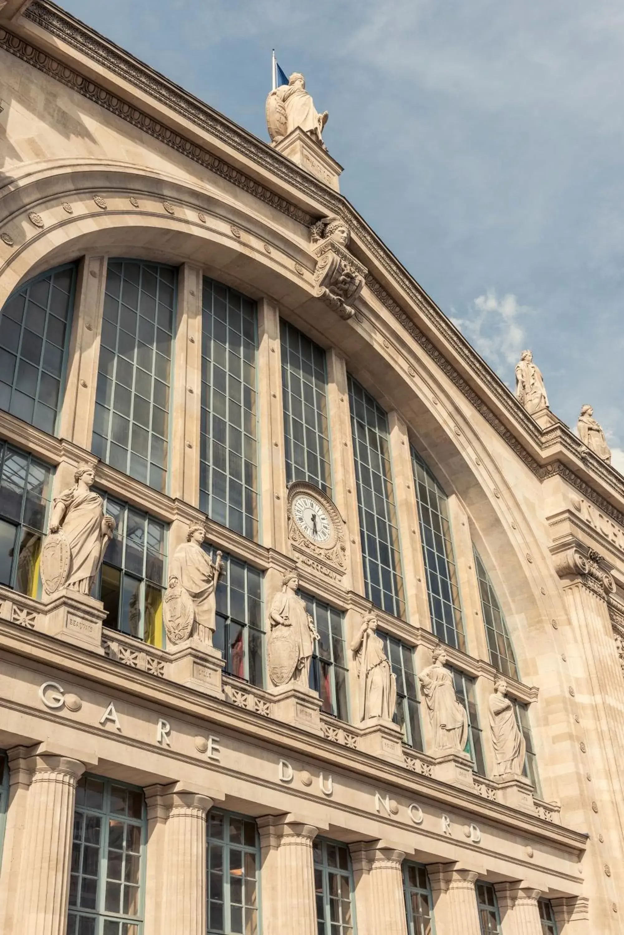 Nearby landmark, Property Building in Ibis Styles Paris Crimée La Villette