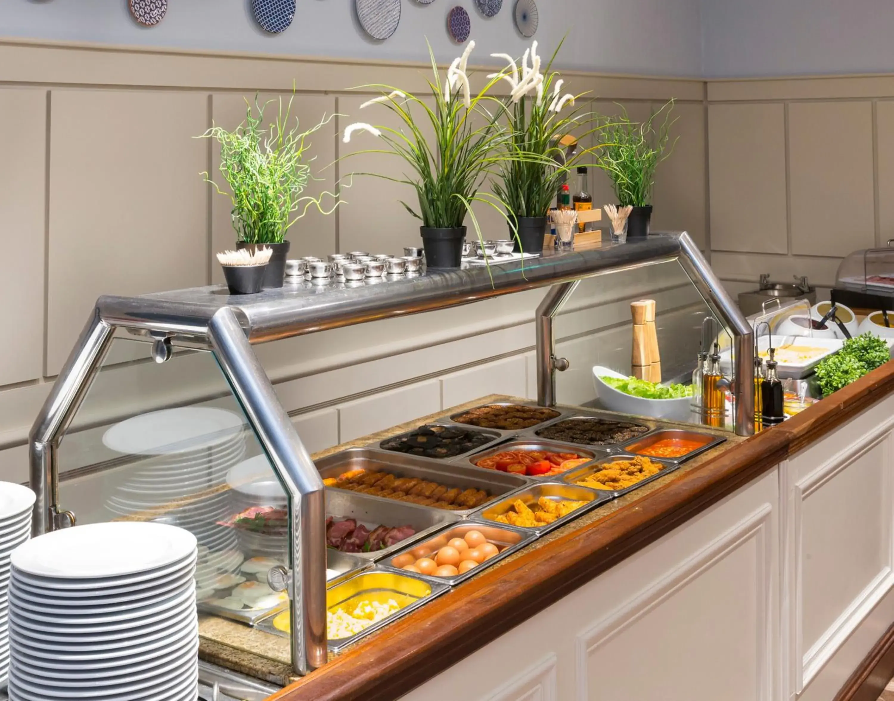 Food and drinks in Bonnington Hotel & Leisure Centre Food and drinks in Bonnington Hotel & Leisure Centre