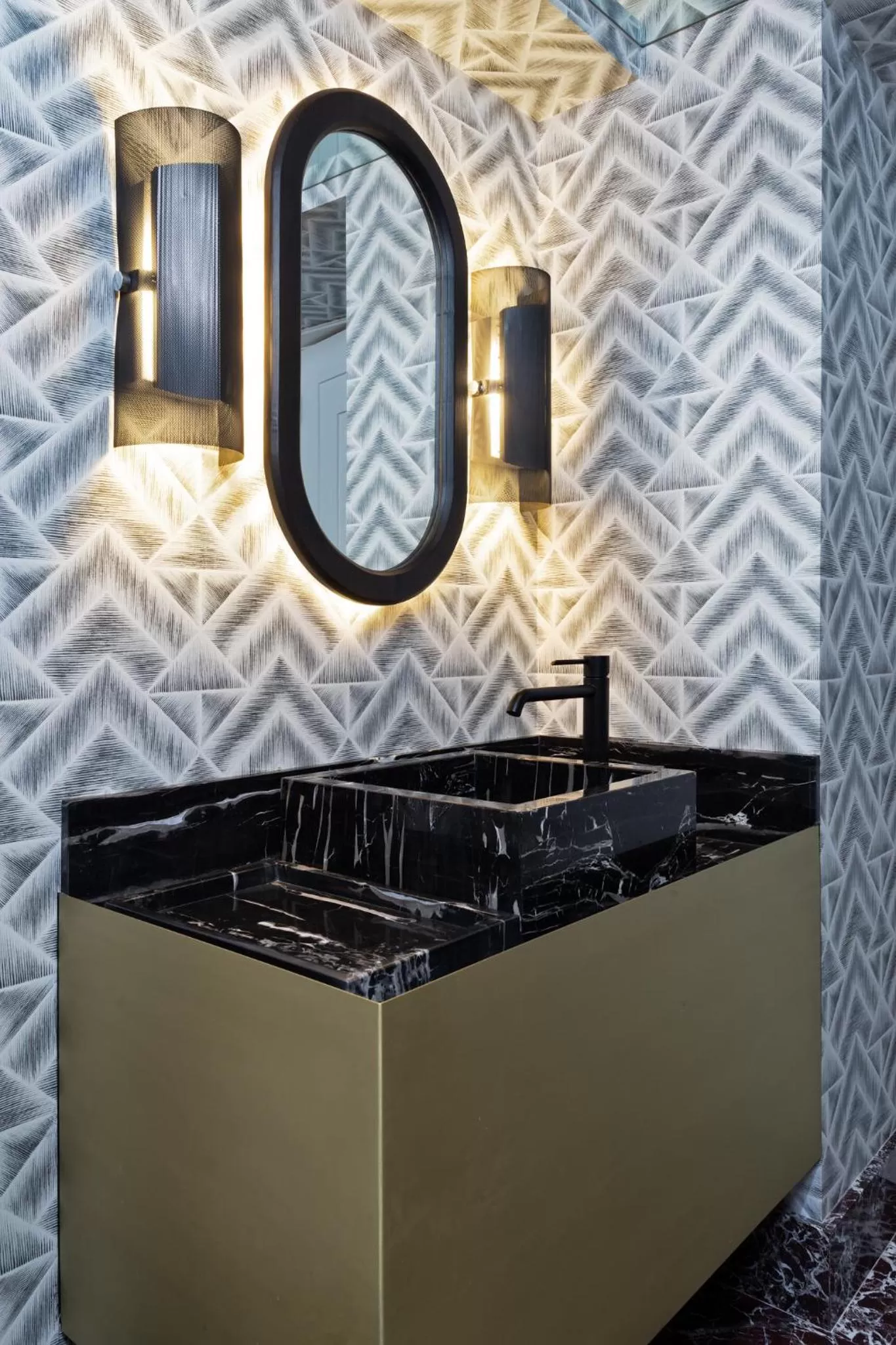 Bathroom in The Alest Hotel