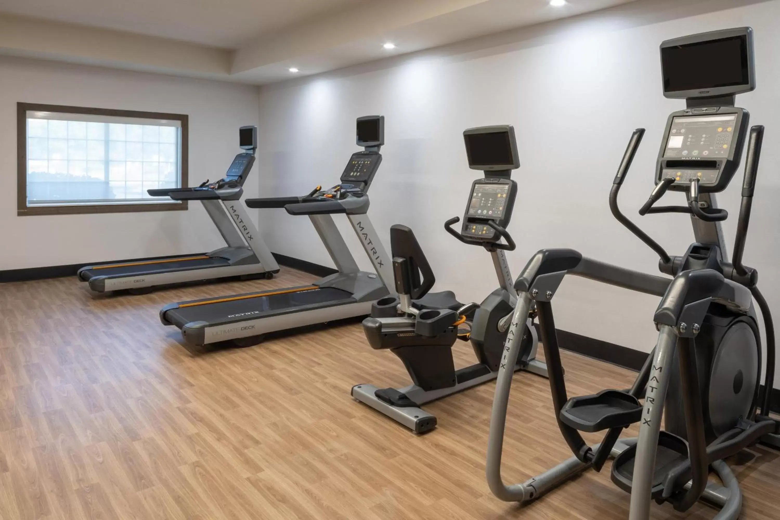 Fitness centre/facilities, Fitness Center/Facilities in Four Points by Sheraton Chicago Schaumburg