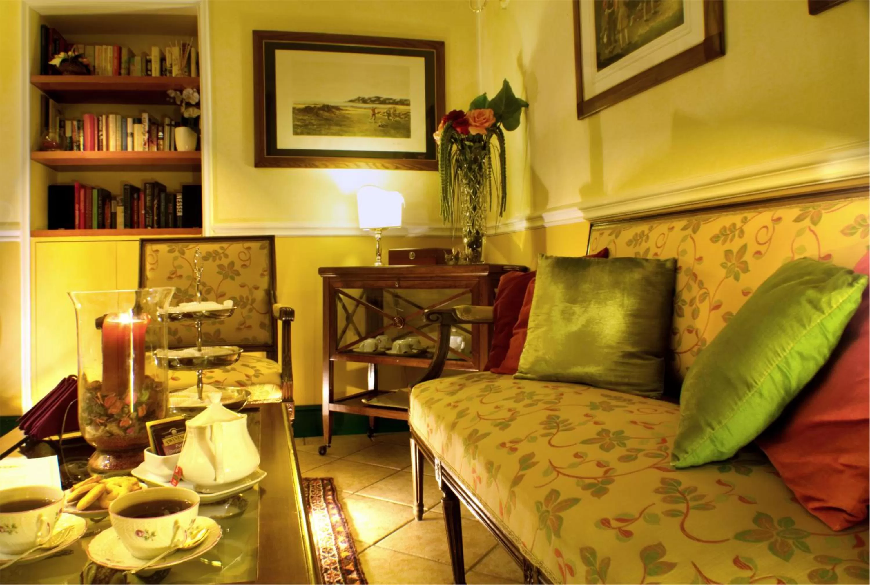 Coffee/tea facilities in Hotel Rosary Garden