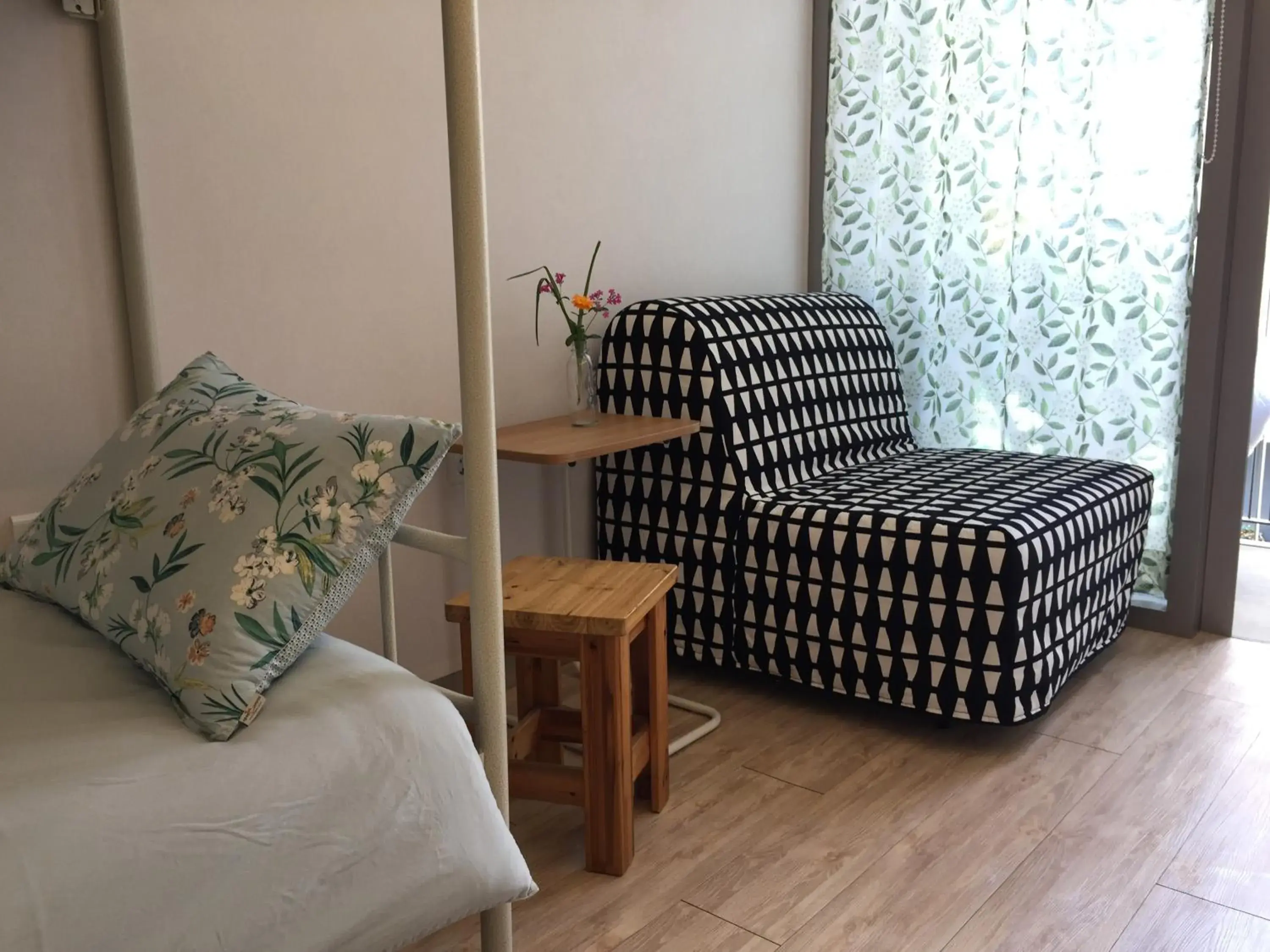 Bedroom, Seating Area in Inside Busan Hostel