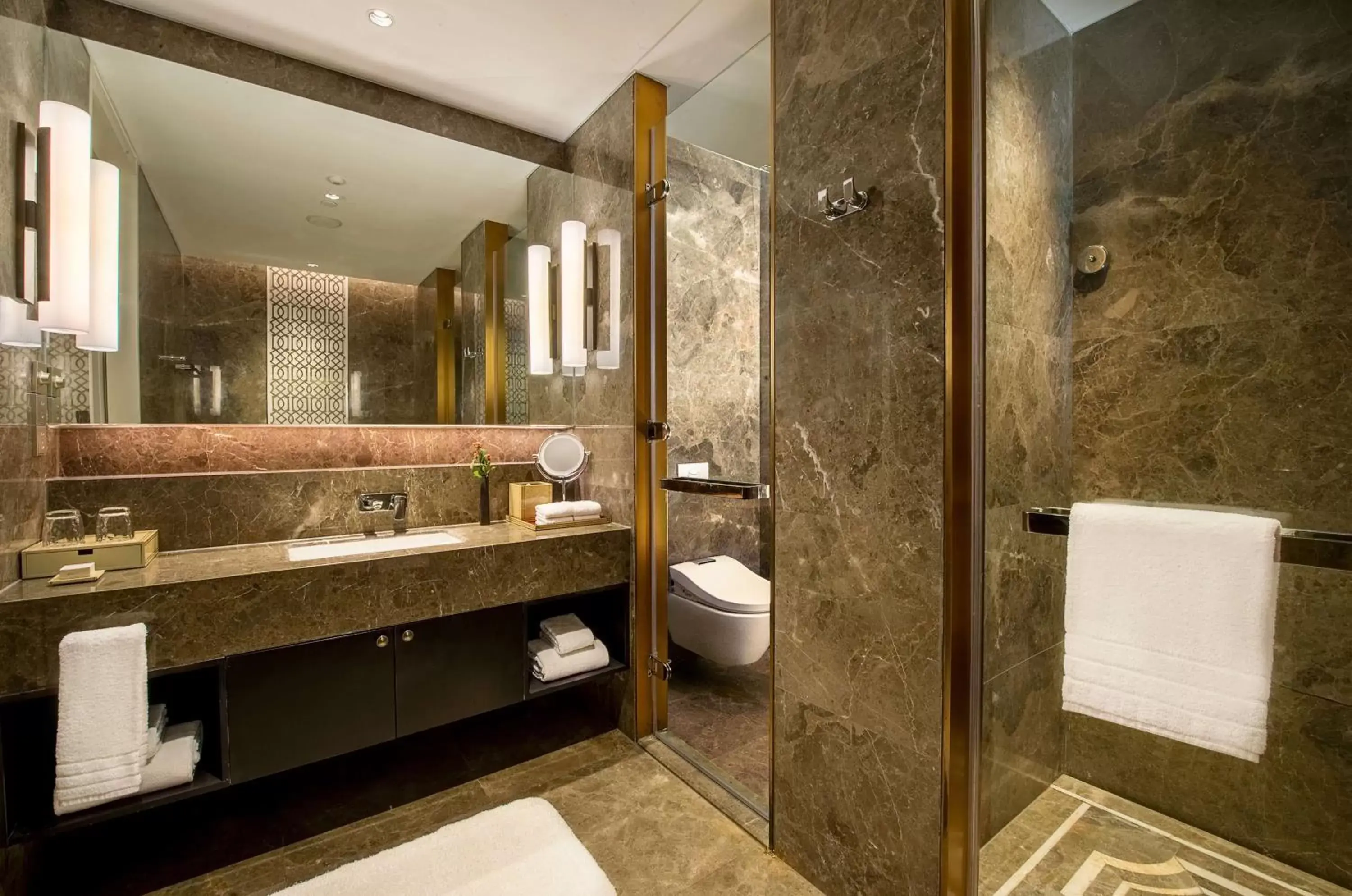 Two-Bedroom Residence in Conrad Tianjin Two-Bedroom Residence in Conrad Tianjin