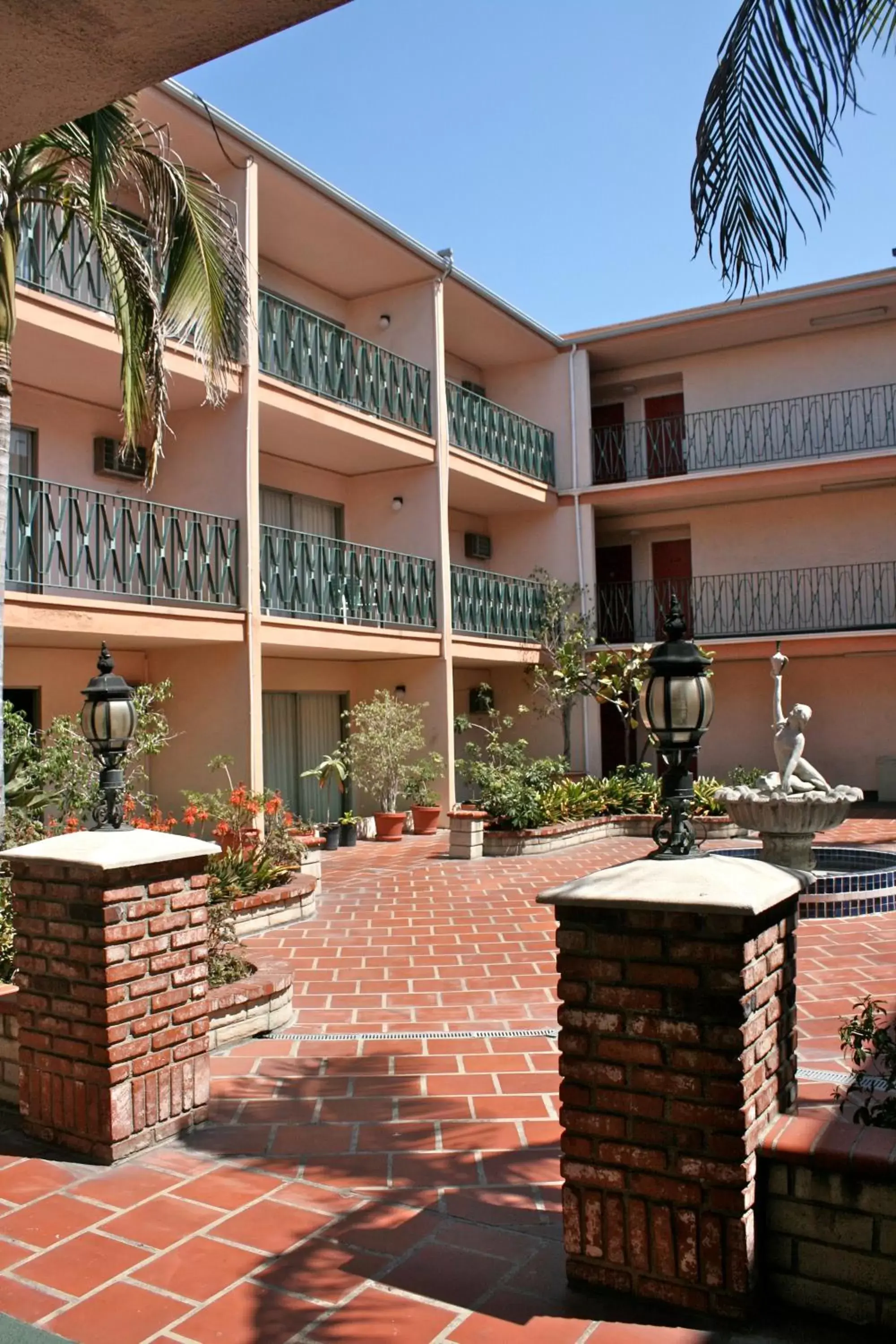 Facade/entrance, Property Building in Royal Century Hotel at LAX