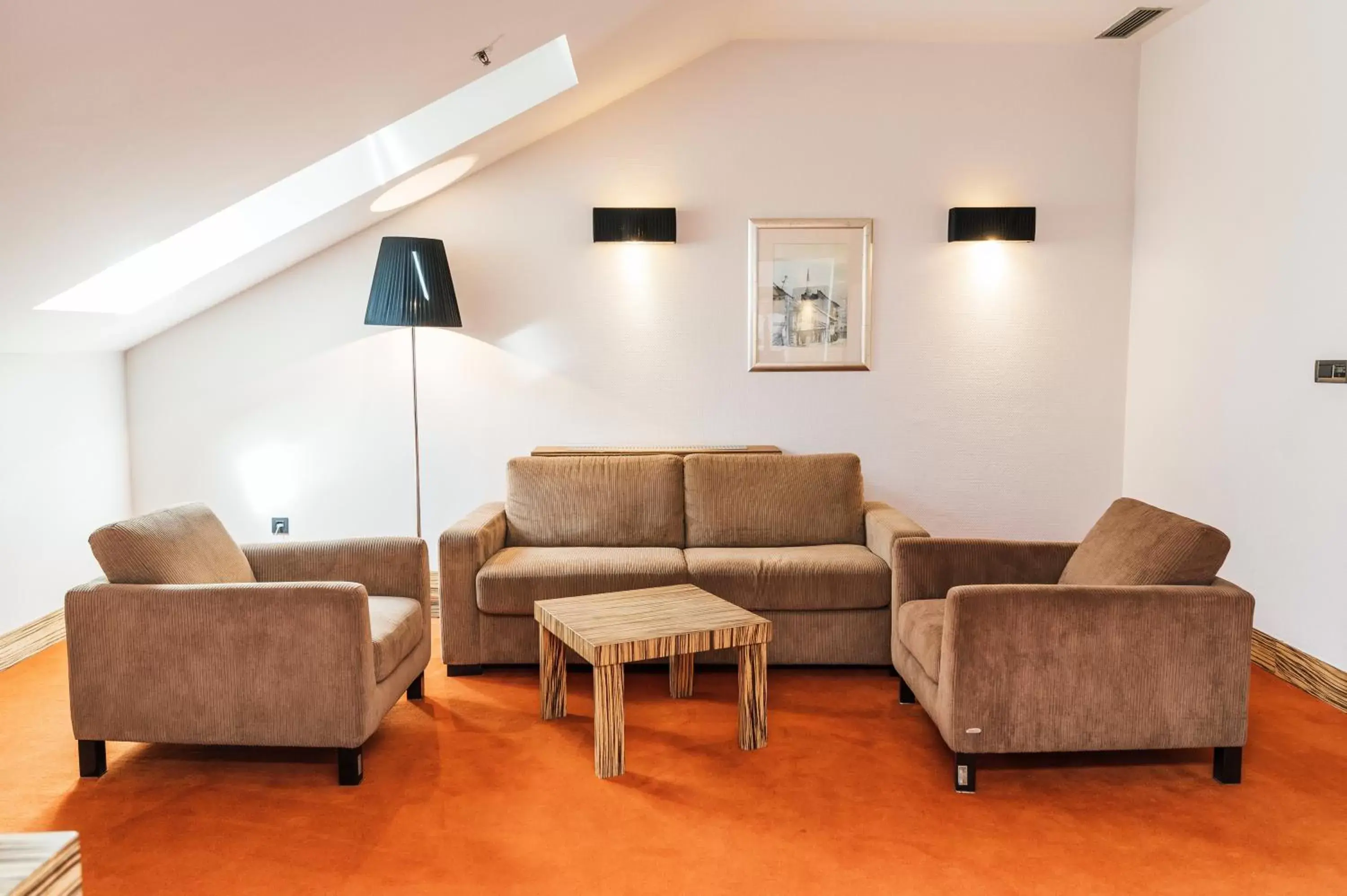 Bedroom, Seating Area in Hotel Europe