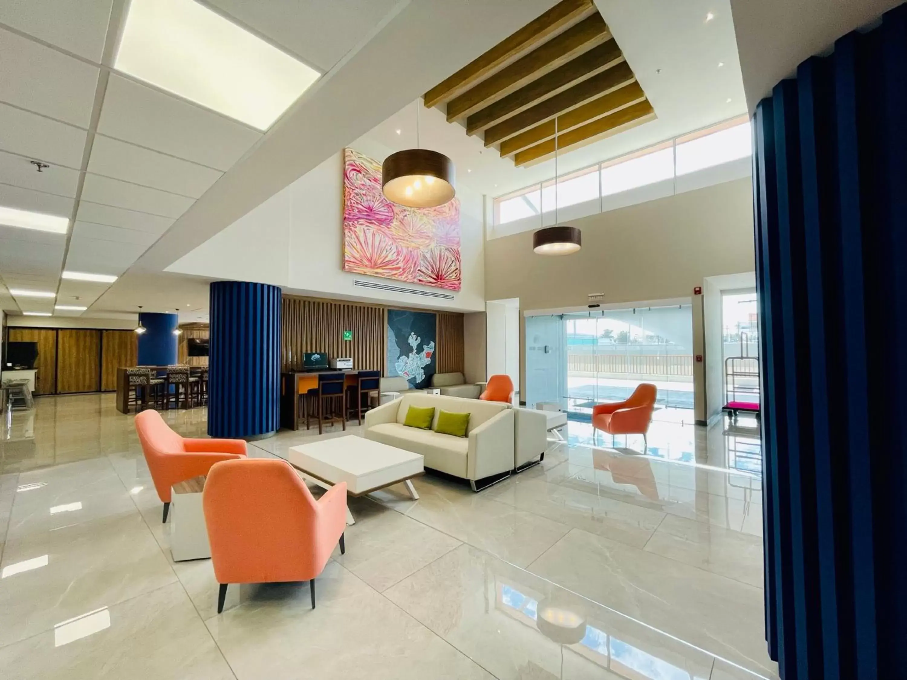 Property building in Holiday Inn Express - Guadalajara Vallarta Poniente by IHG Property building in Holiday Inn Express - Guadalajara Vallarta Poniente by IHG