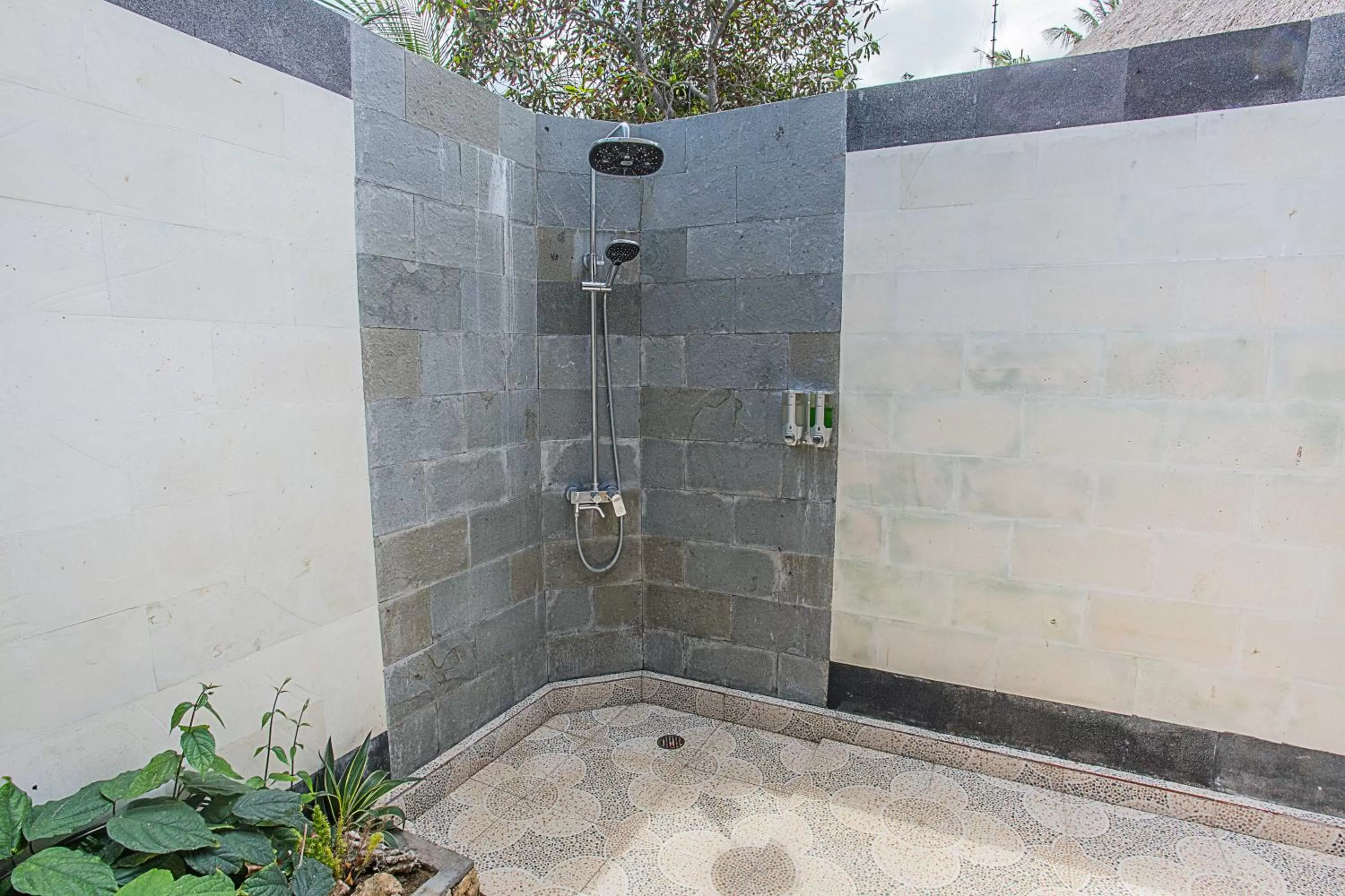 Sanghyang Bay Villas