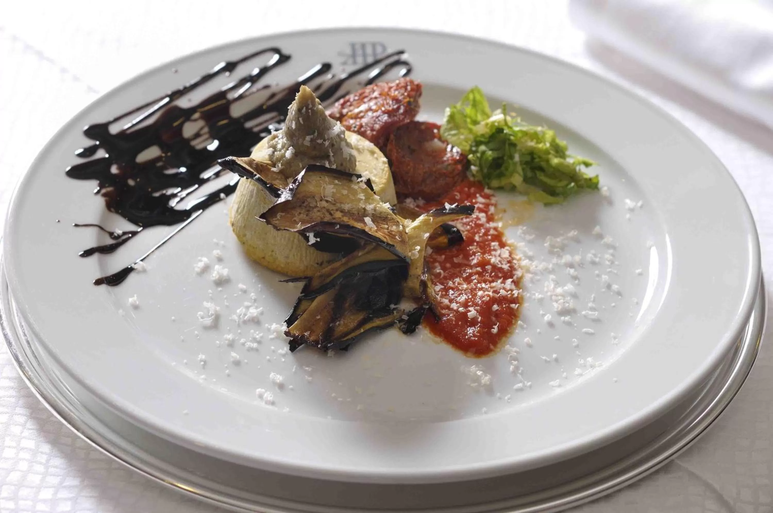 Food and drinks in Albornoz Palace Hotel