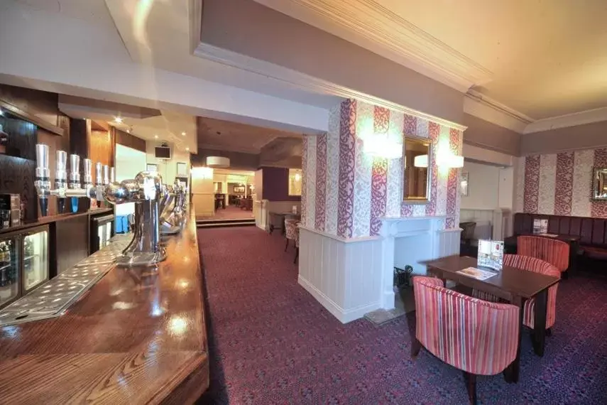 Restaurant/places to eat, Lobby/Reception in The Duke of Wellington Wetherspoon