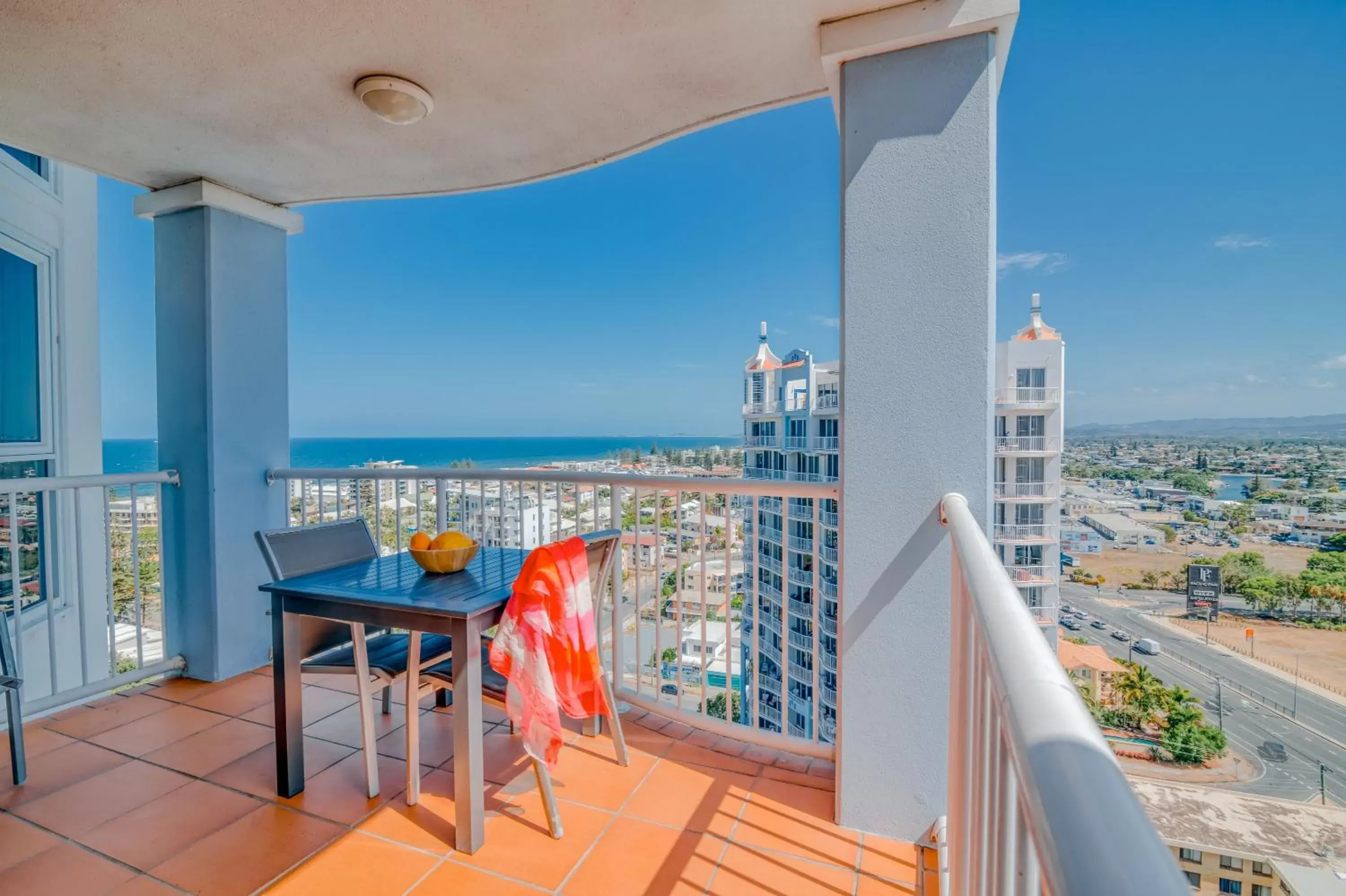 Balcony/Terrace in Bel Air on Broadbeach