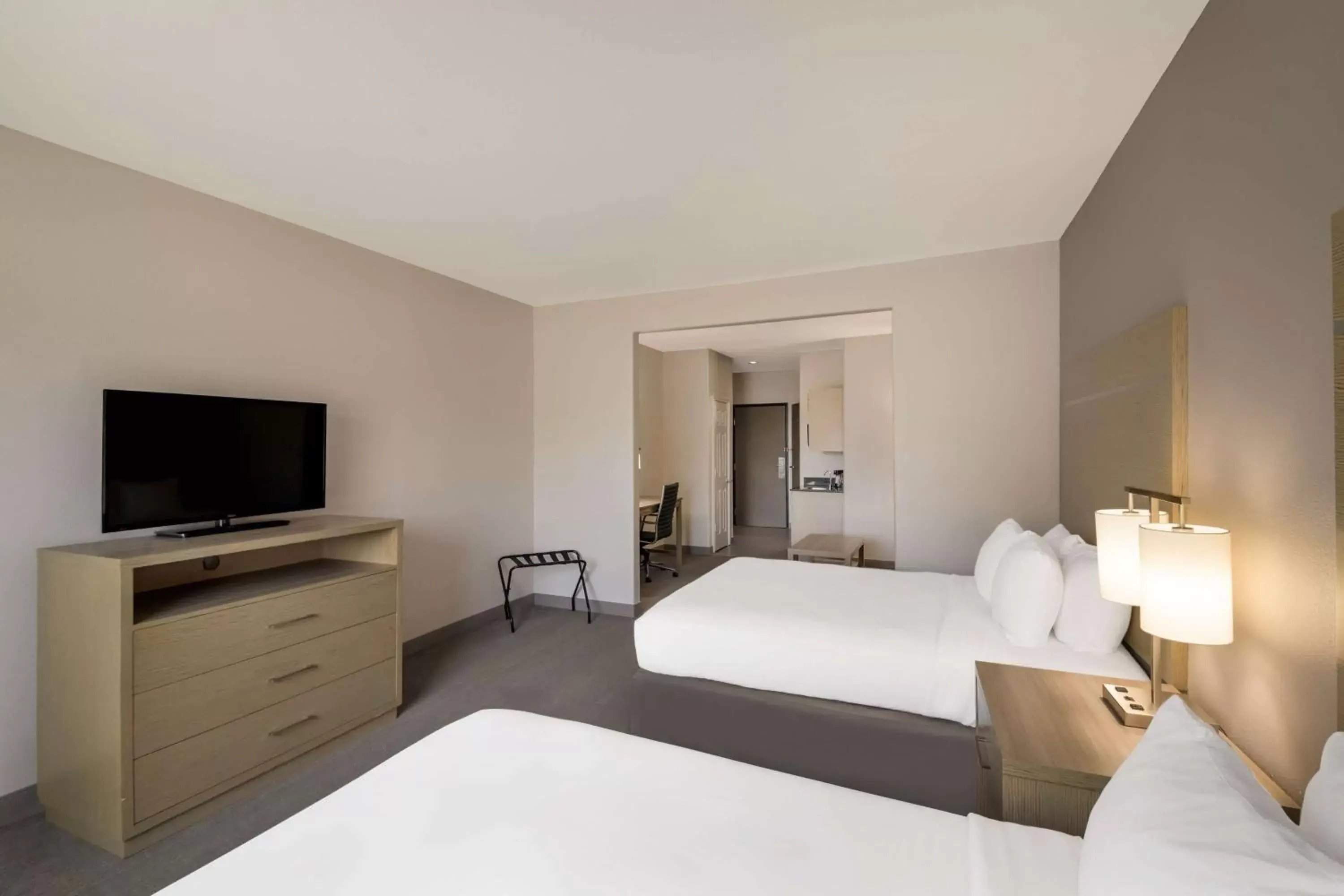 Bedroom, Bed in Best Western Plus Killeen/Fort Hood Hotel & Suites