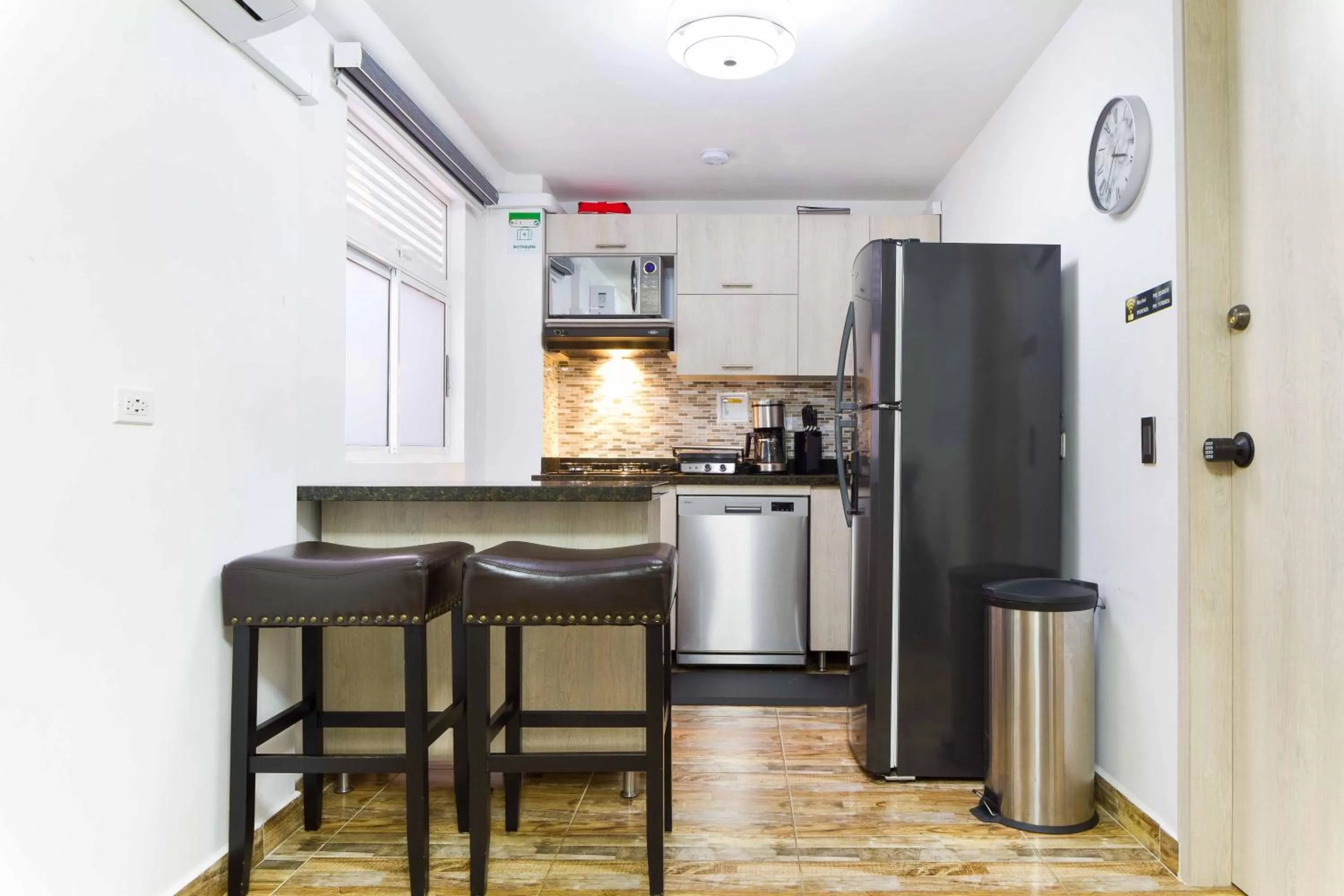 Kitchen or kitchenette in Miracle