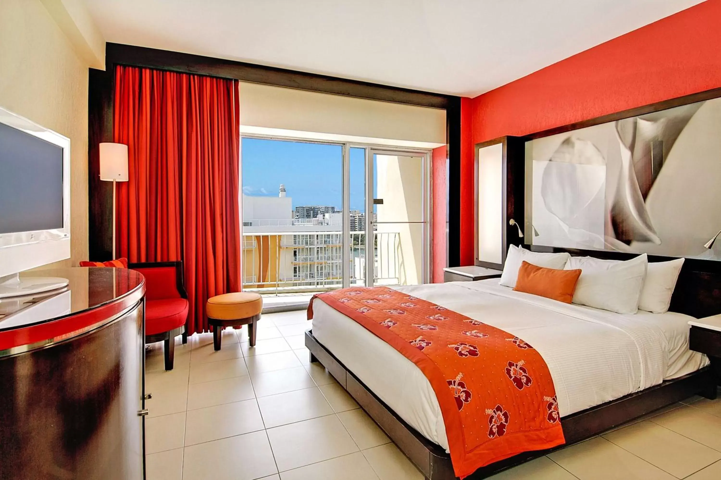 Bedroom in The Condado Plaza Hilton