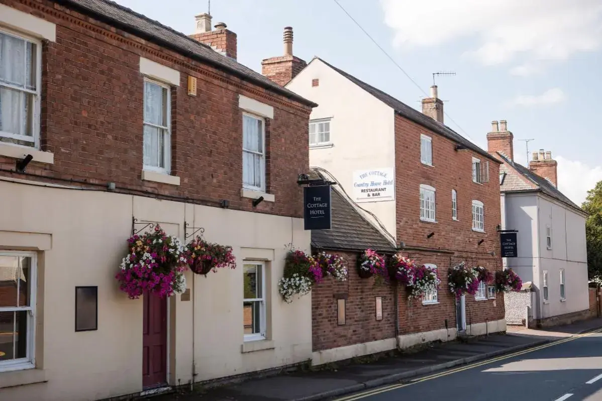 Property Building in The Cottage Hotel