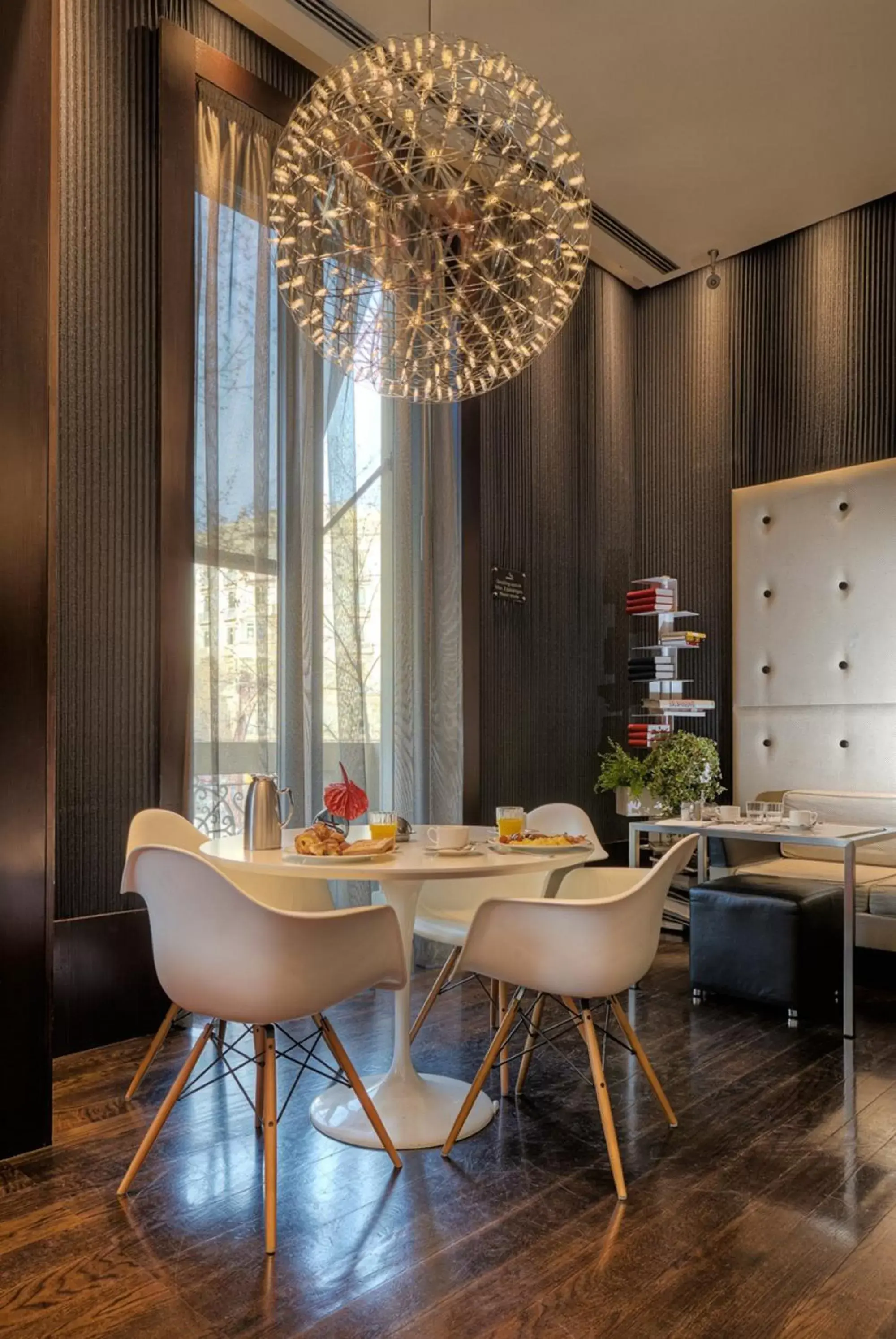 Lounge or bar in Sixtytwo Hotel Lounge or bar in Sixtytwo Hotel