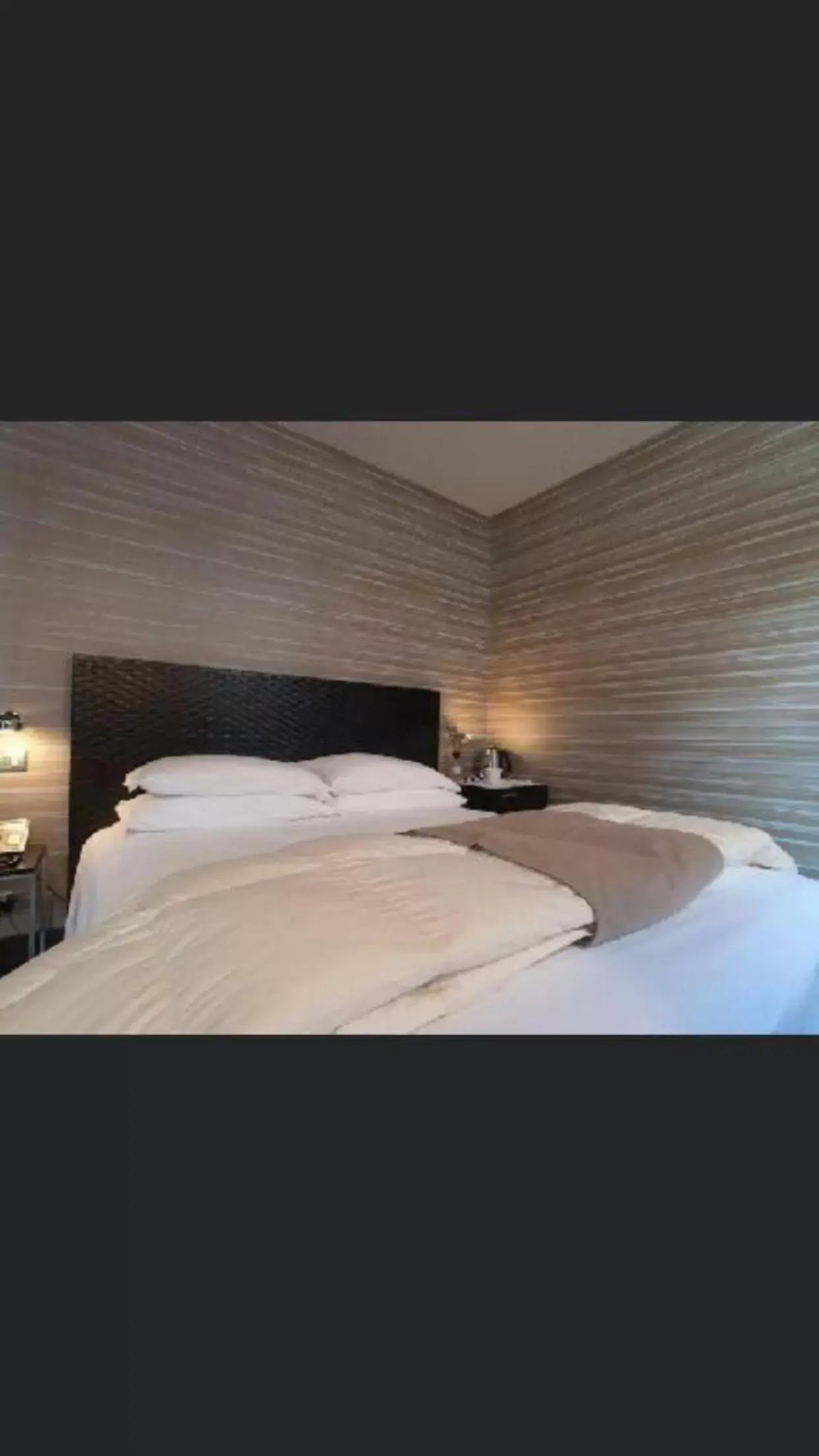 Photo of the whole room, Bed in MH Design Hotel
