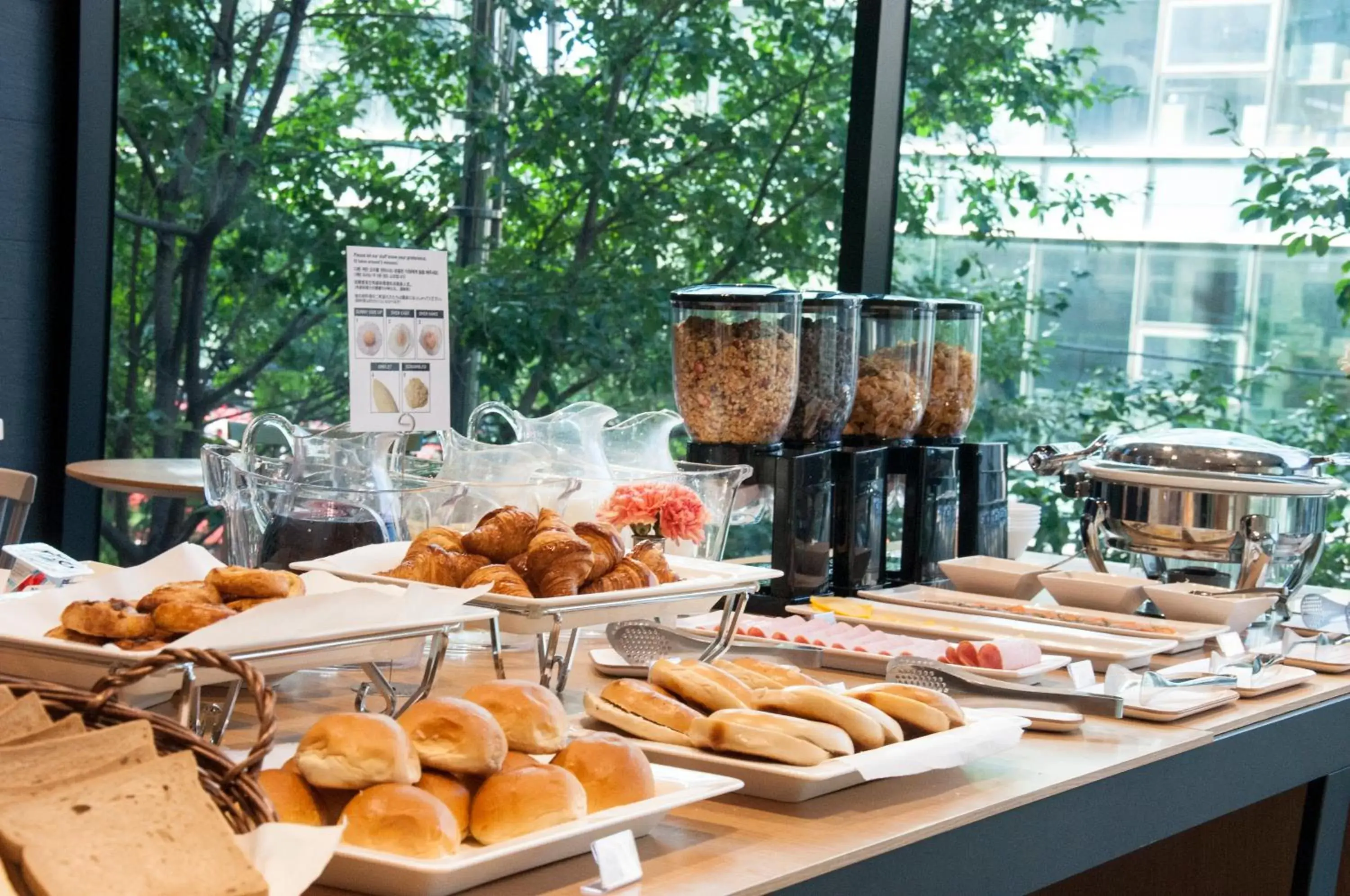 Buffet breakfast in G2 Hotel Myeongdong