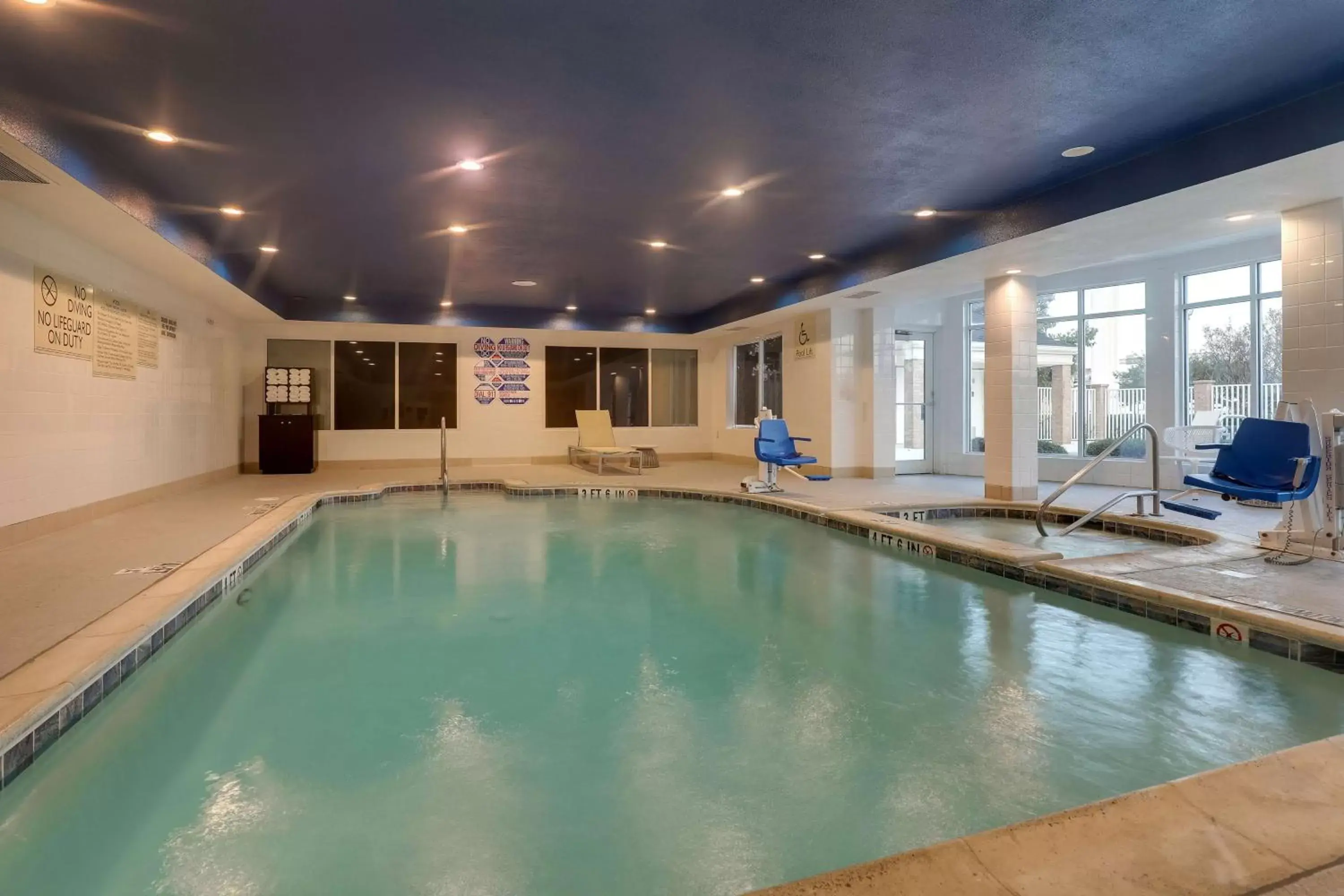 Pool view, Swimming Pool in Hilton Garden Inn Fort Worth/Fossil Creek