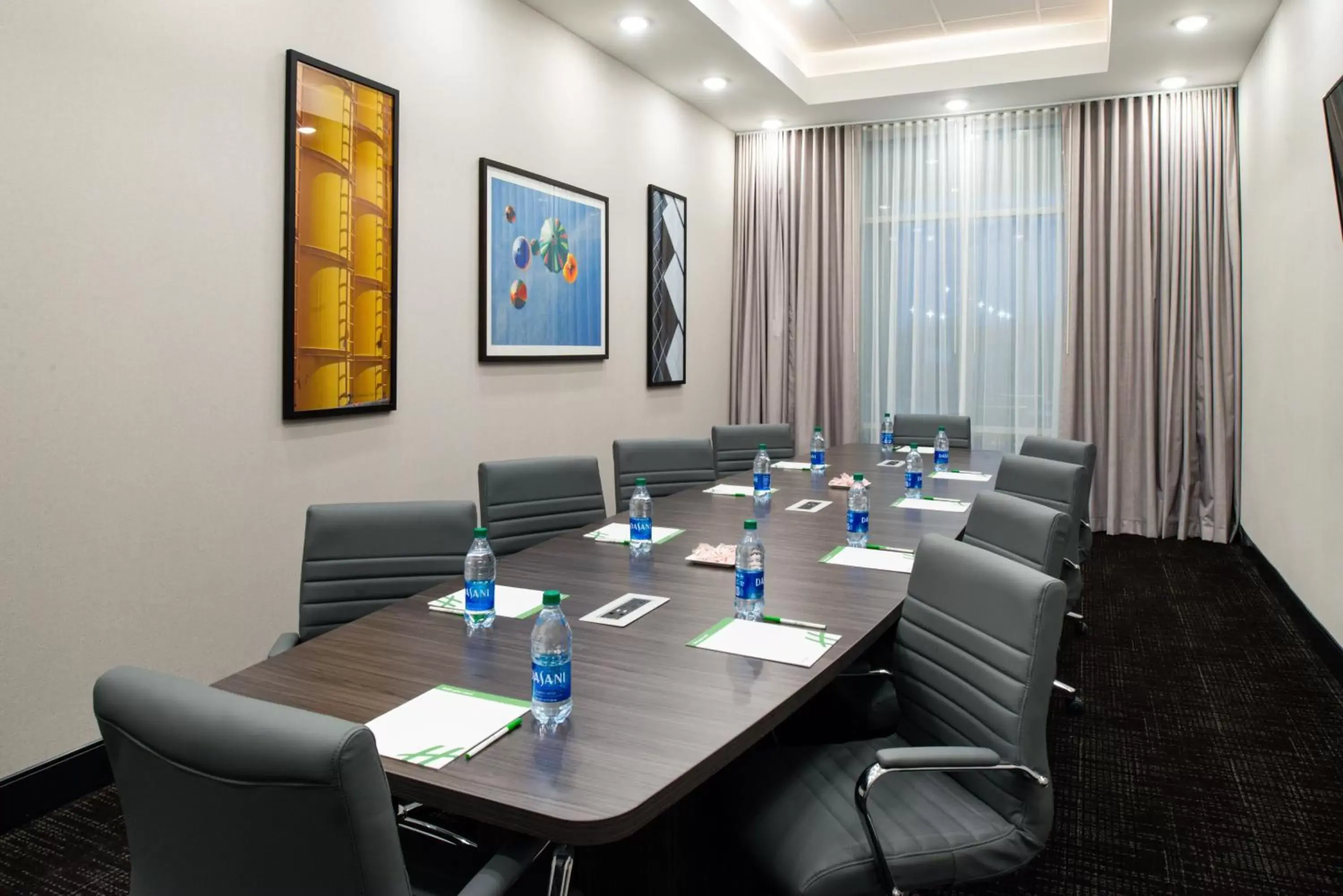 Meeting/conference room in Holiday Inn - Fort Worth - Alliance, an IHG Hotel