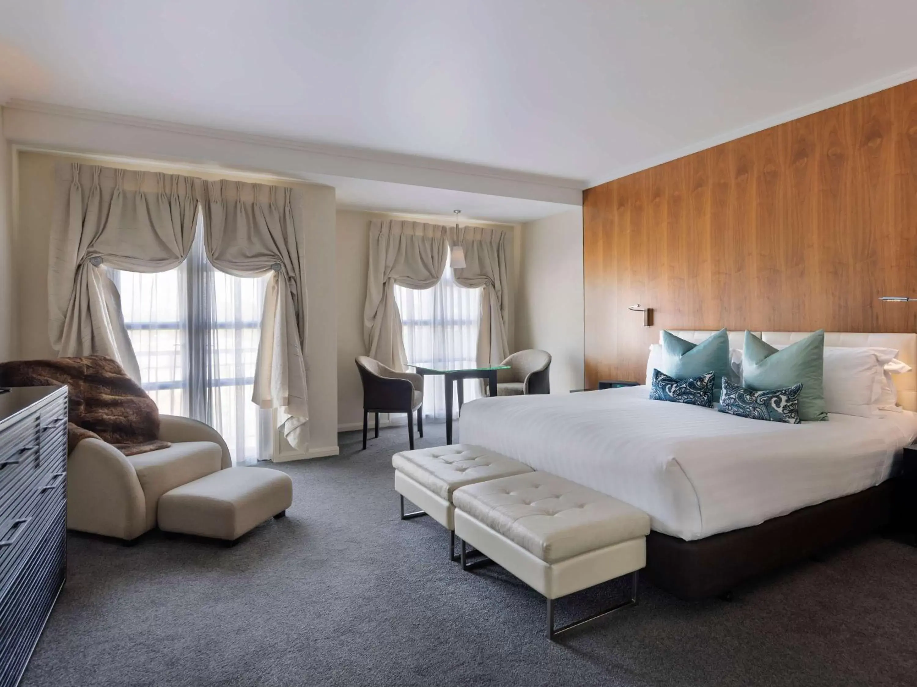 Bedroom in Sofitel Queenstown Hotel & Spa