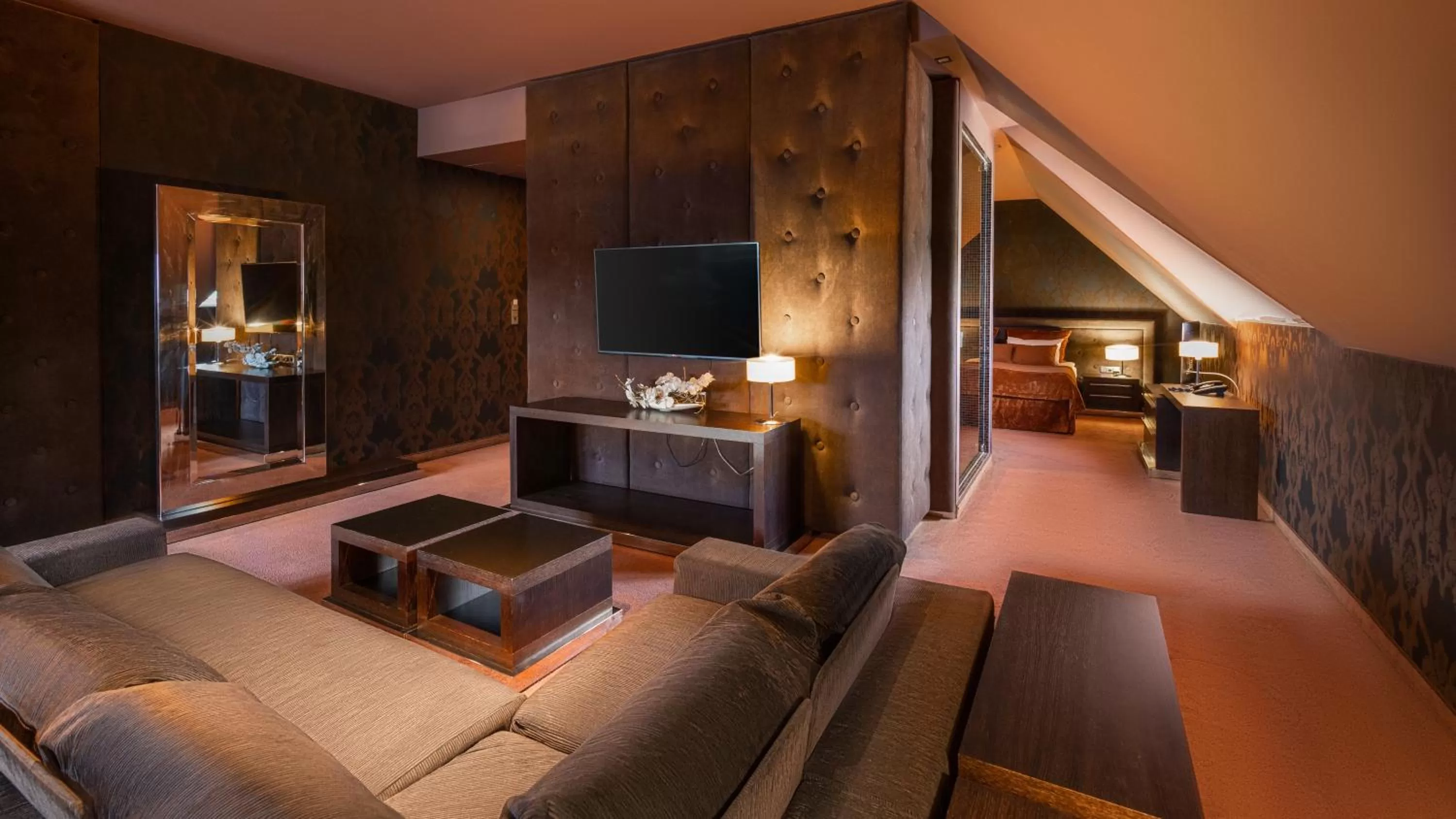 Living room, Bed in Hotel Bulwar