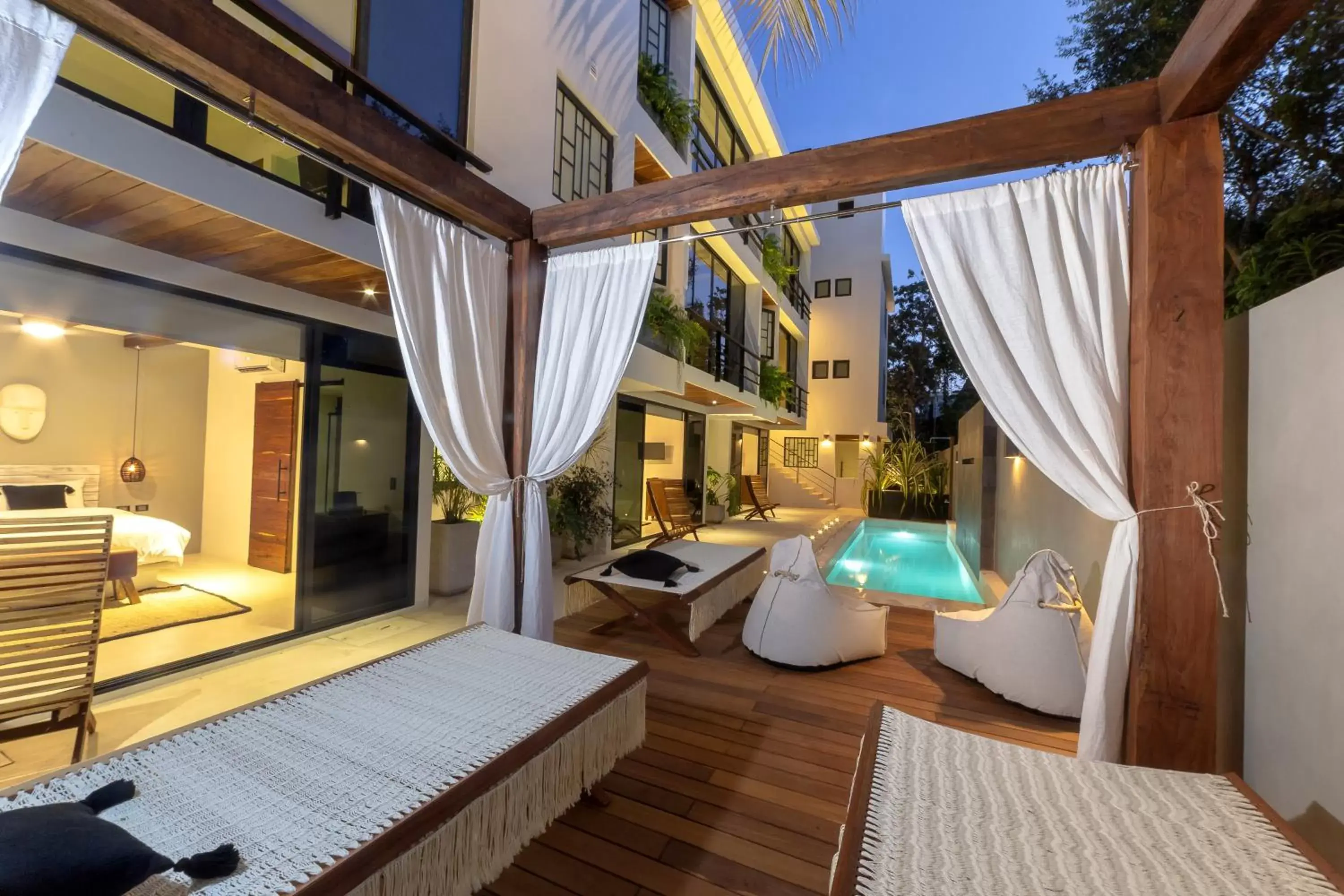 Seating area, Swimming Pool in El Brujo Tulum