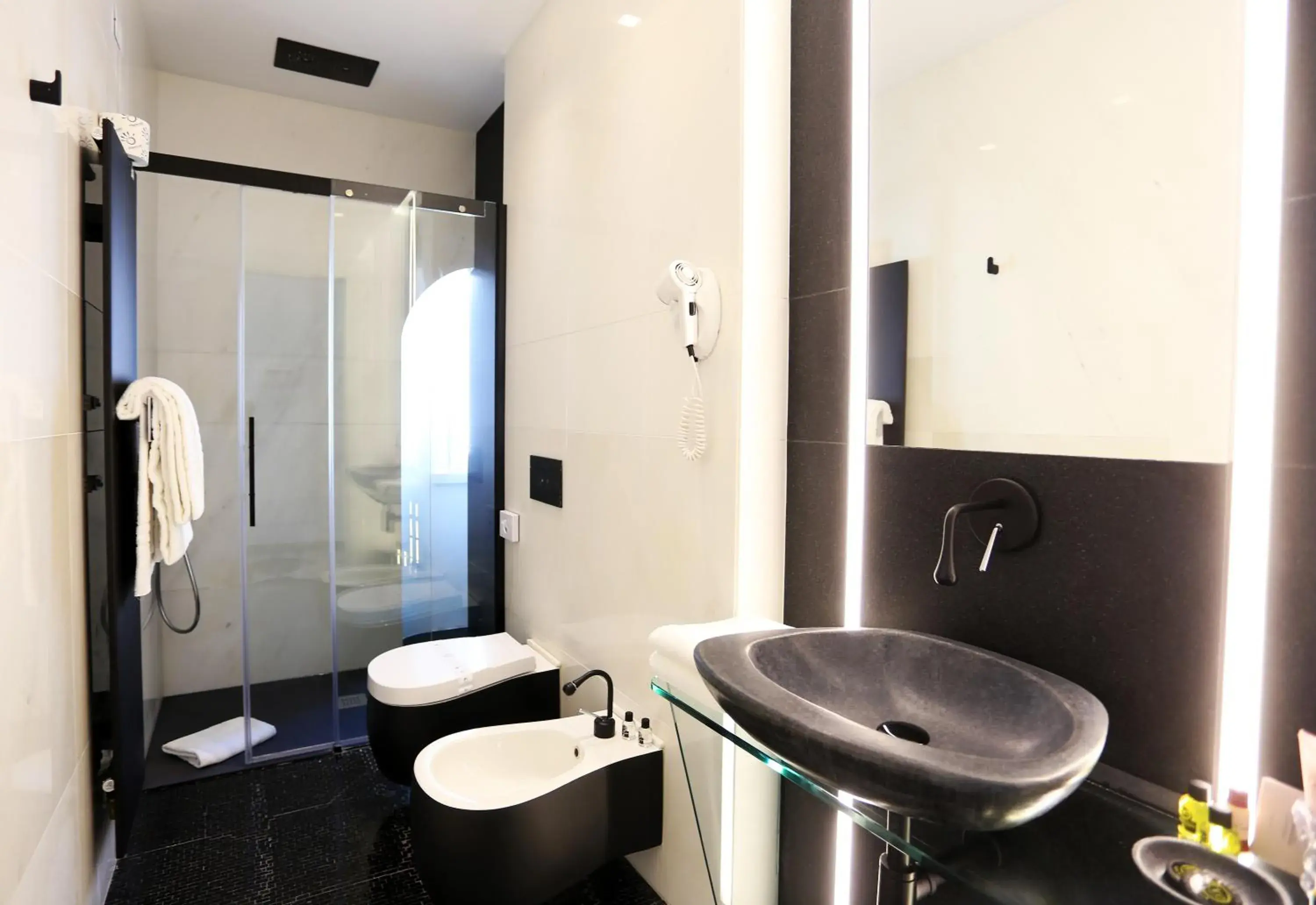 Bathroom in Zafran Boutique Hotel