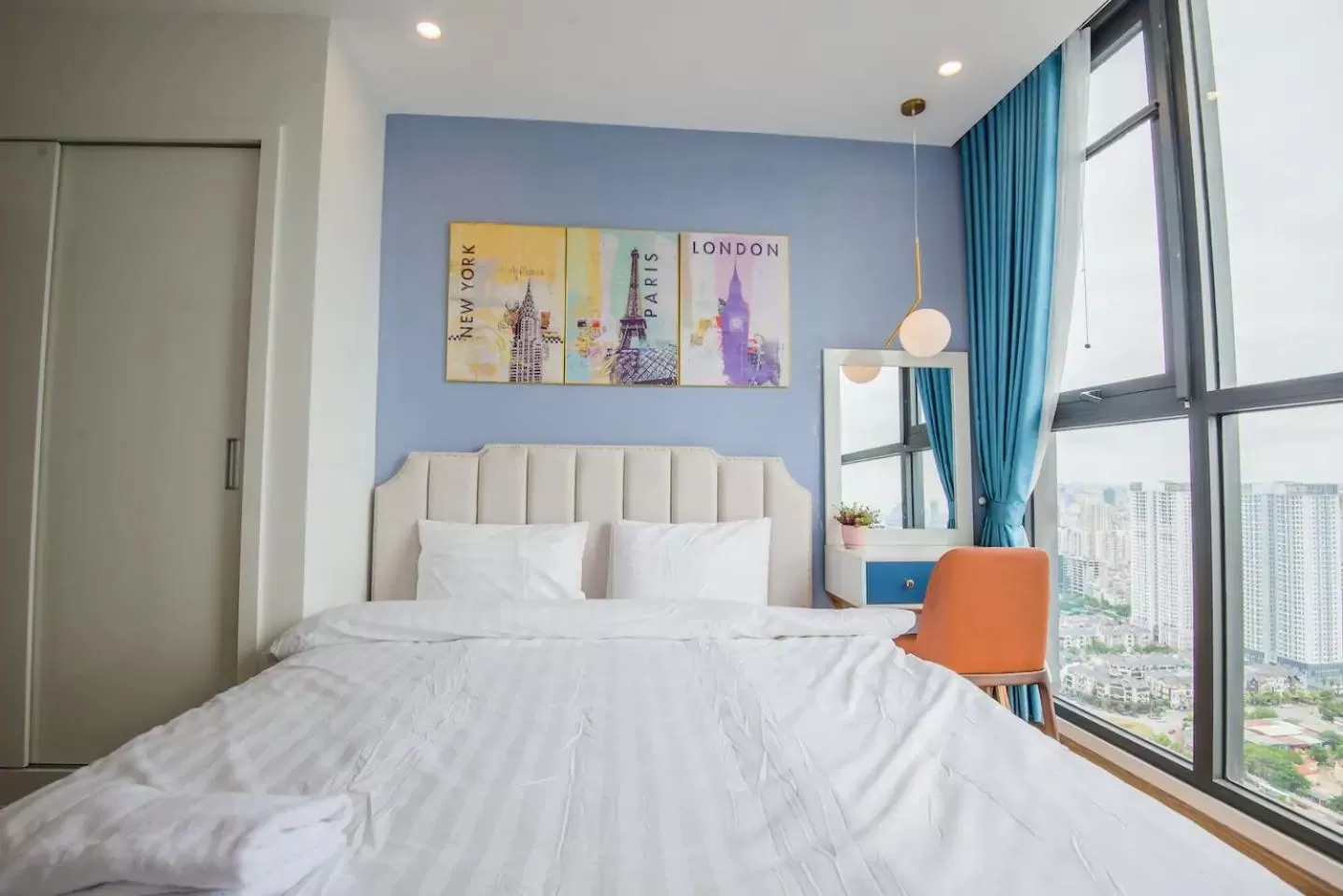 Bed in Vinhomes Skylake Apartment - by Bayhomes