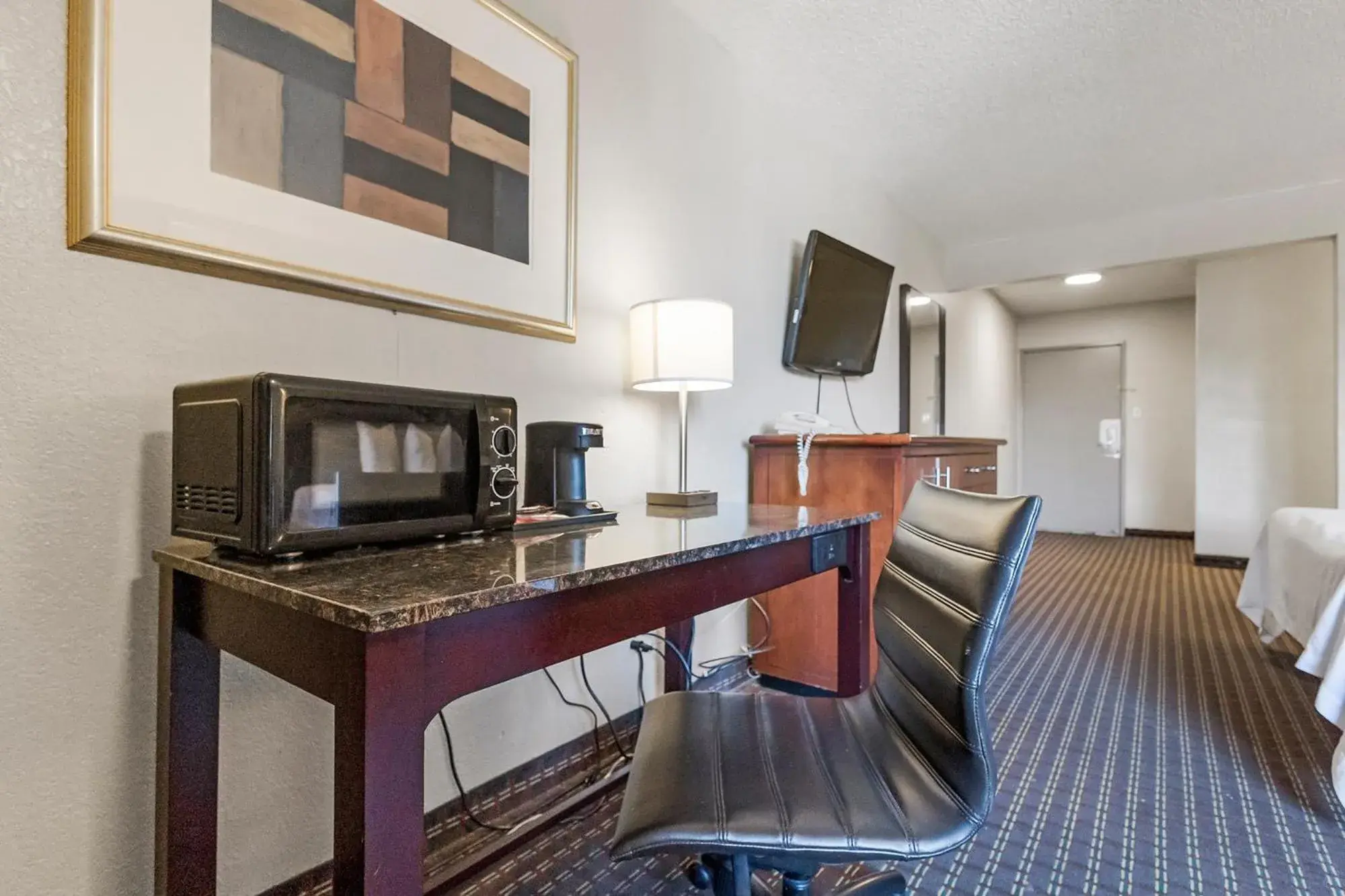 Bedroom in Heritage Inn Express Hayward Bedroom in Heritage Inn Express Hayward