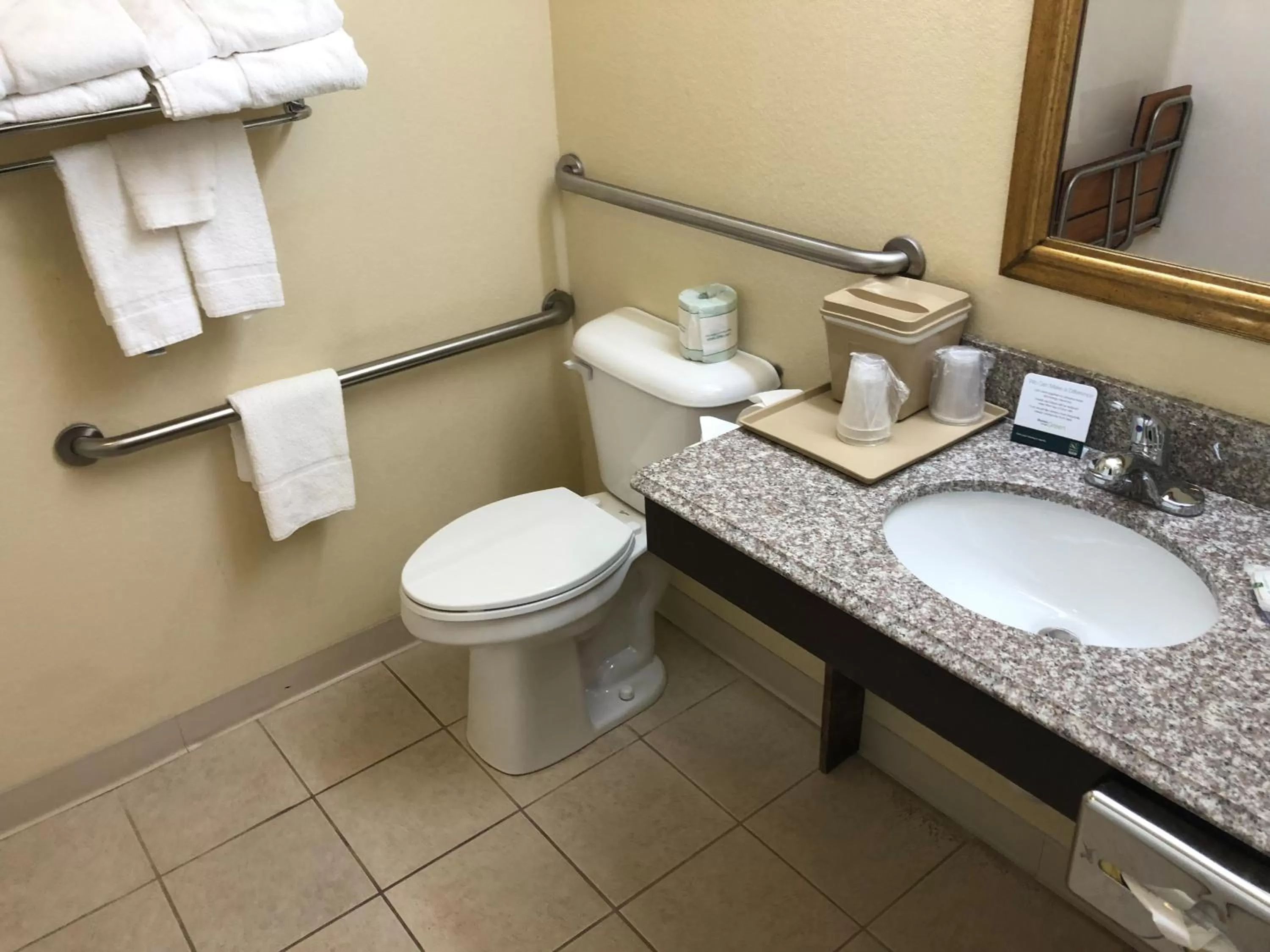 Bathroom in Quality Inn & Suites of Alma - Northeast from Fort Smith